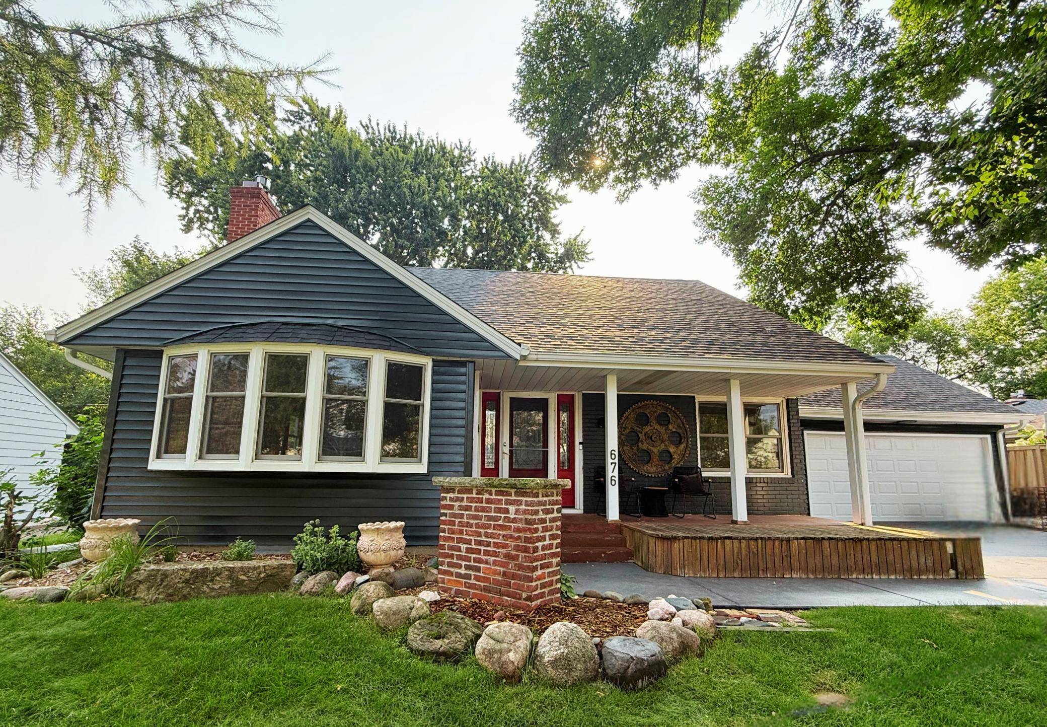 676 Howell ST S, Saint Paul, MN 55116