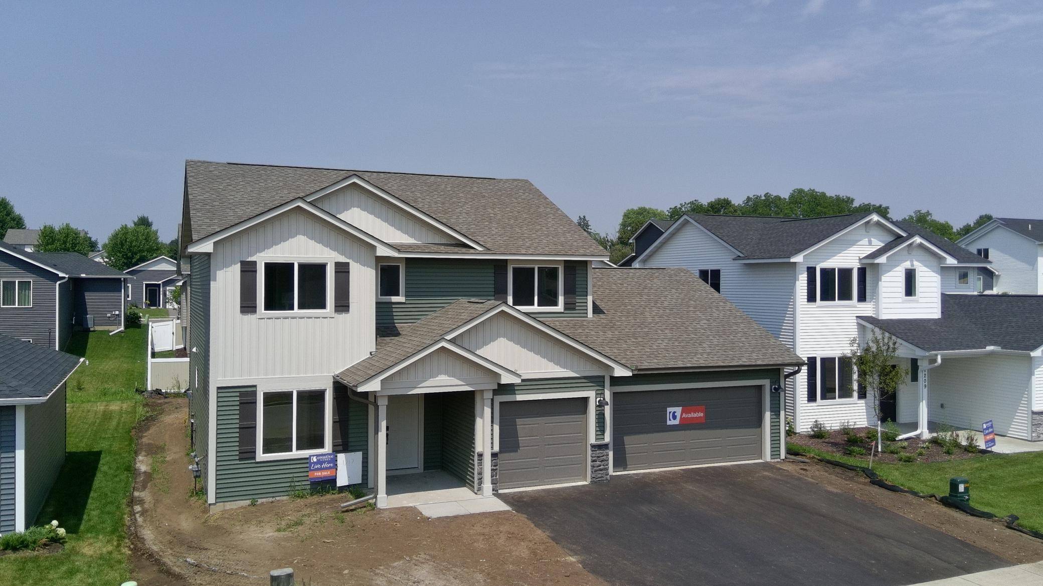 1217 Marlene AVE, River Falls, WI 54022