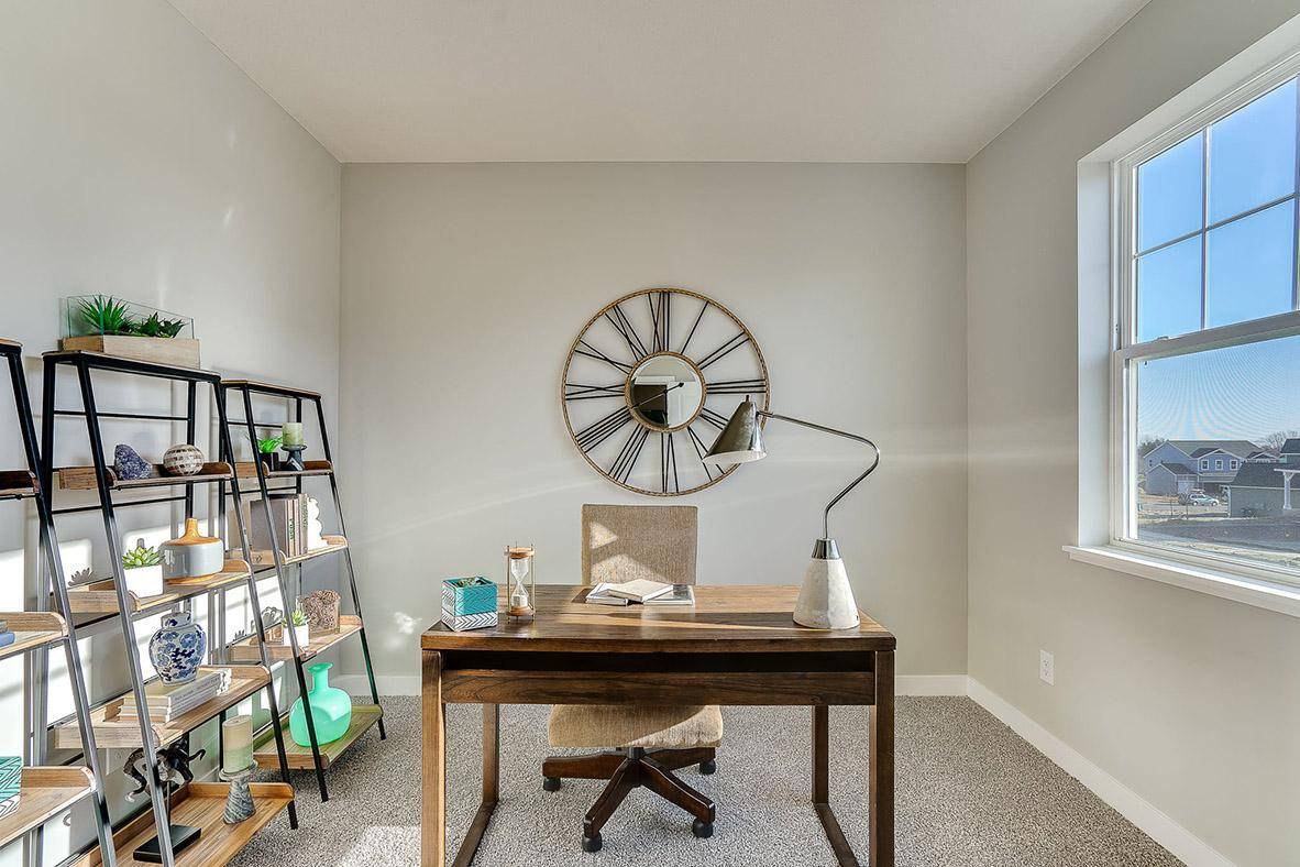3752 Brookside DR, Chaska, MN 55318