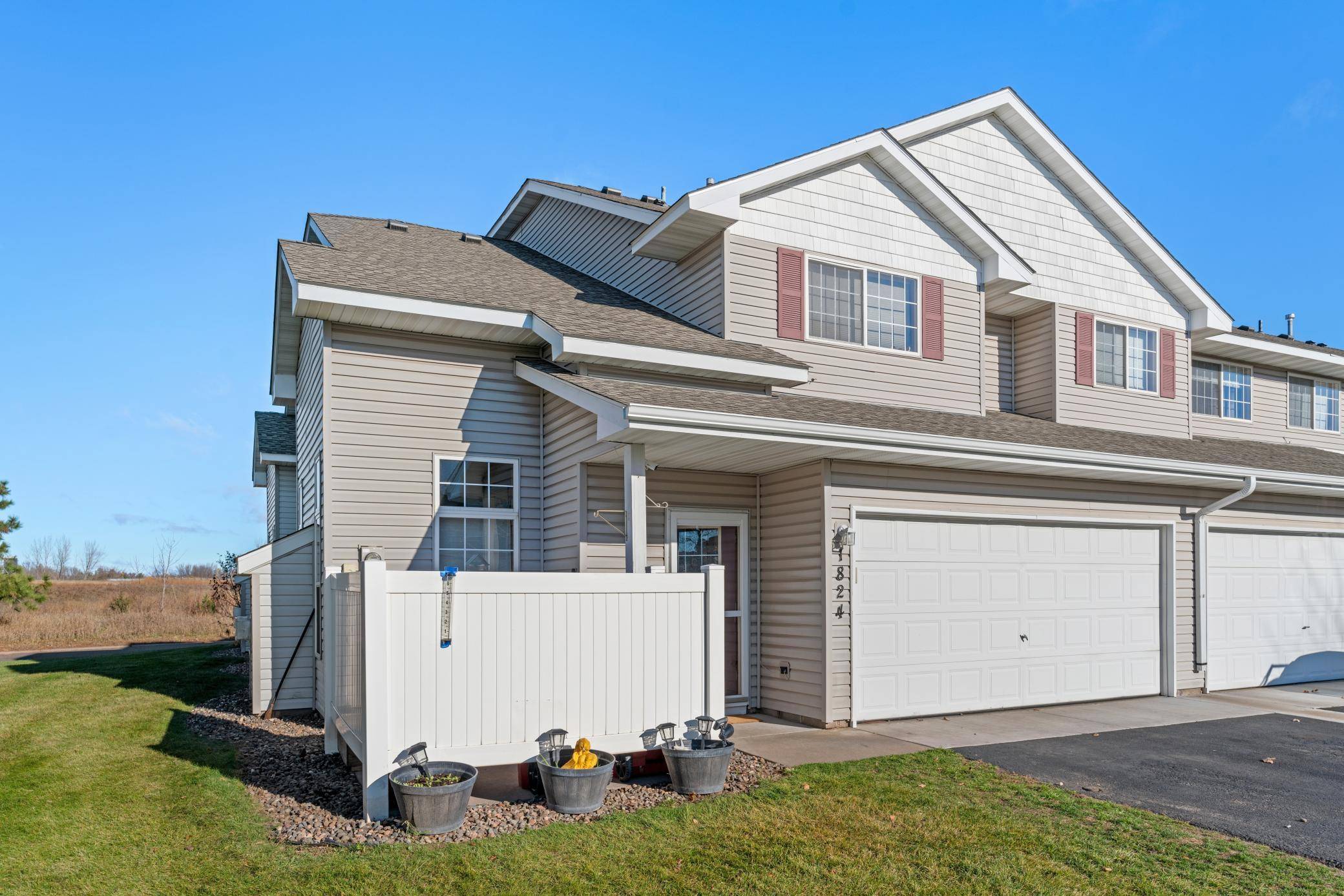 1824 Bridgewater BLVD S, Cambridge, MN 55008