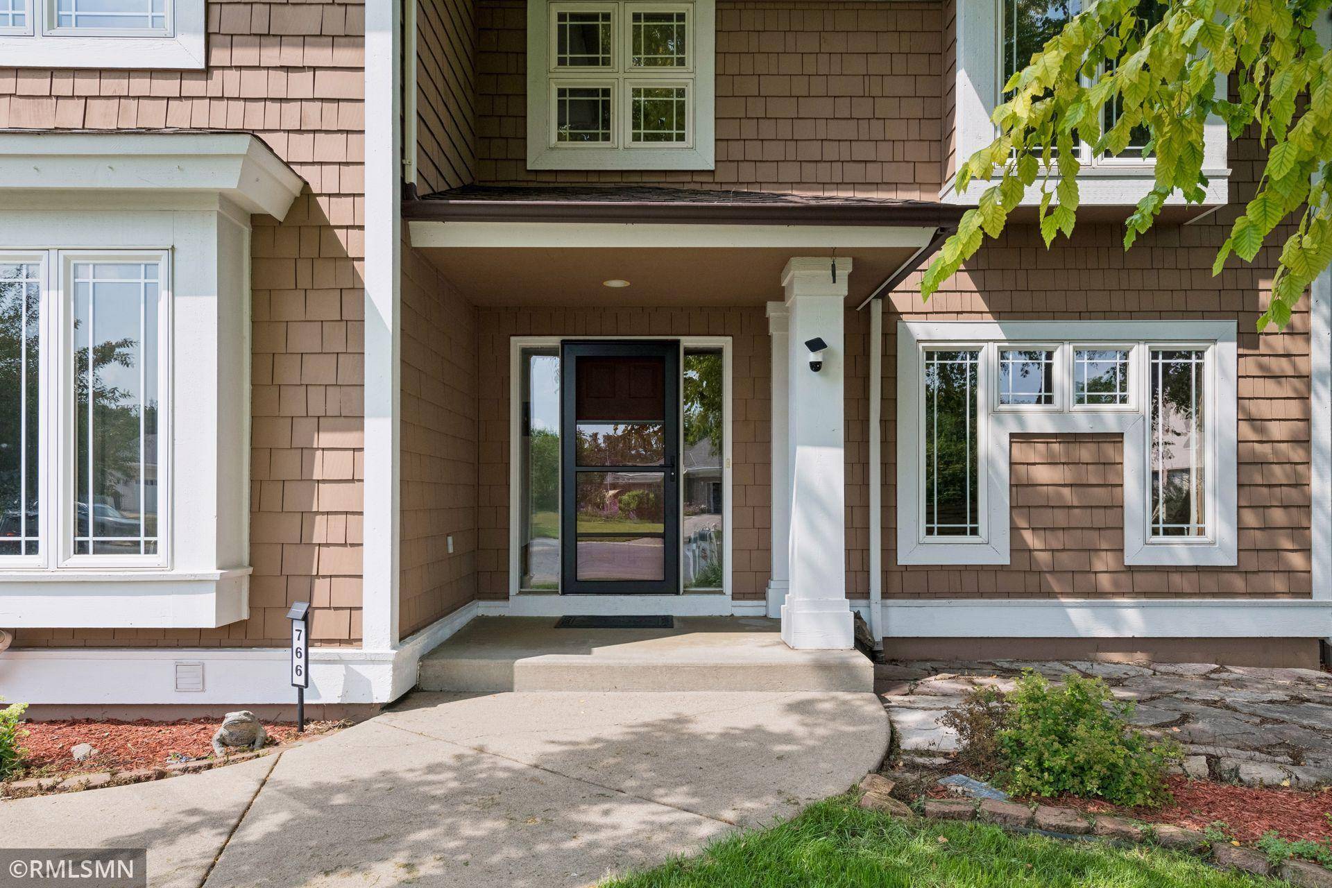 766 Quail RUN, Waconia, MN 55387