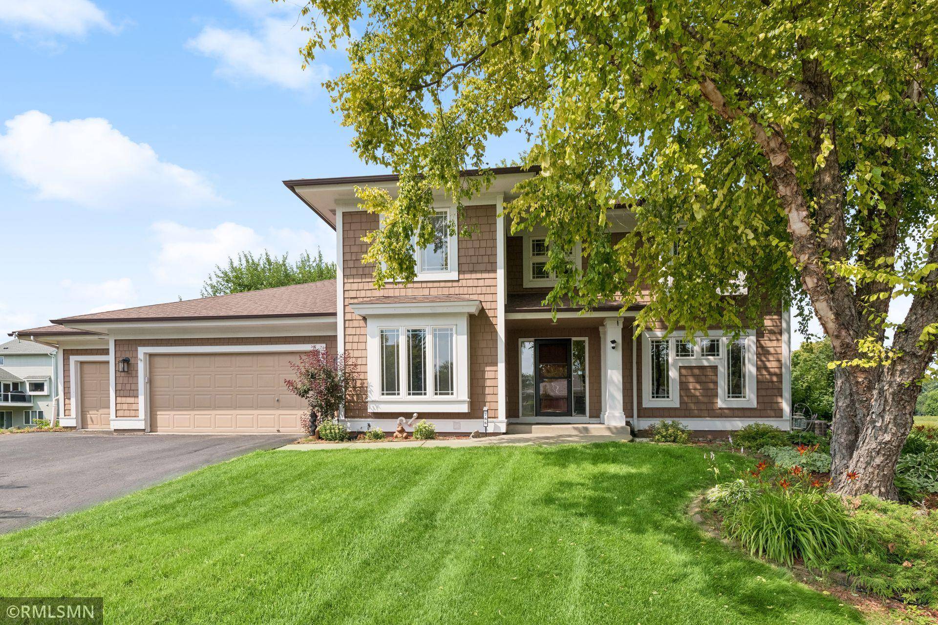 766 Quail RUN, Waconia, MN 55387