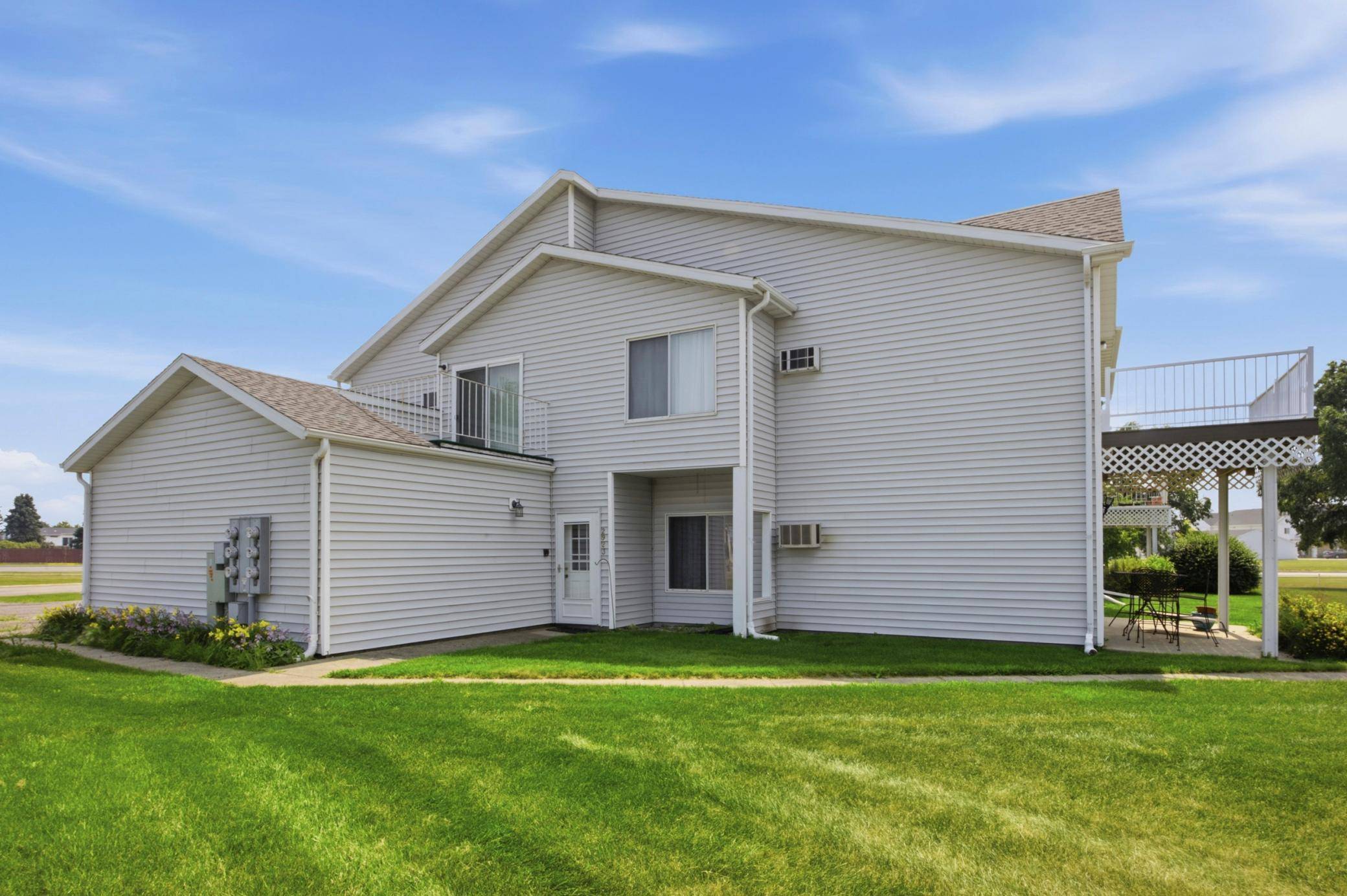 2923 32nd ST S, Moorhead, MN 56560
