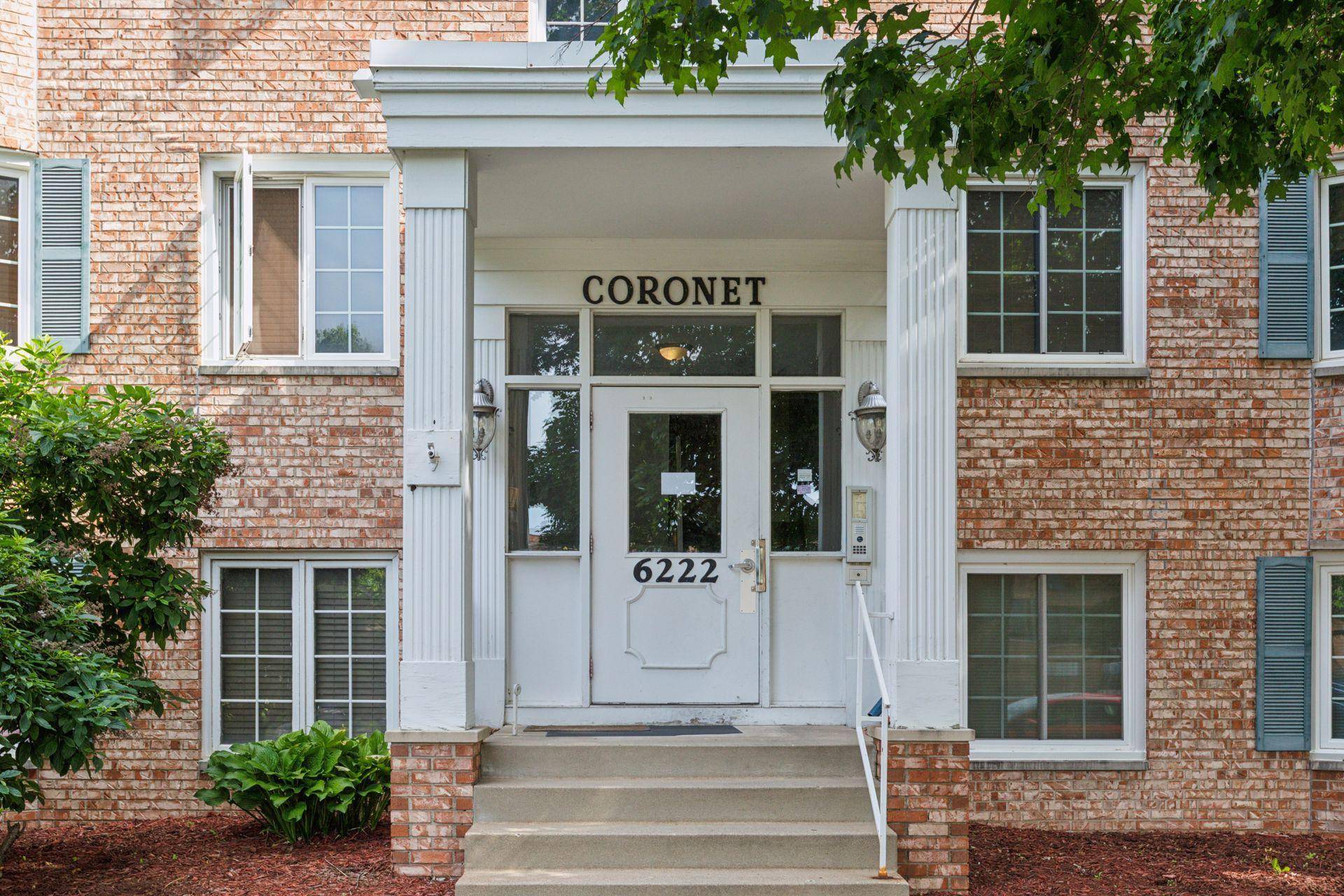 6222 W 35th ST #14, Saint Louis Park, MN 55416