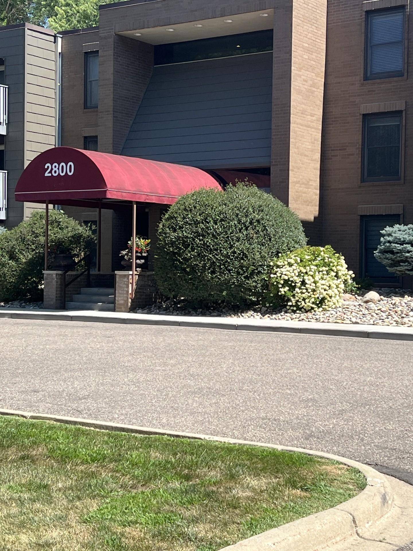 2800 Hamline AVE N #347, Roseville, MN 55113