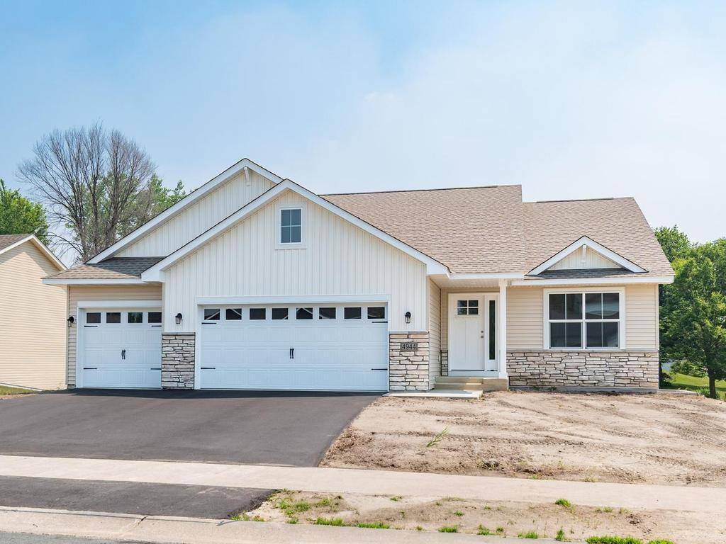 4944 River Oaks RD, Rockford, MN 55373