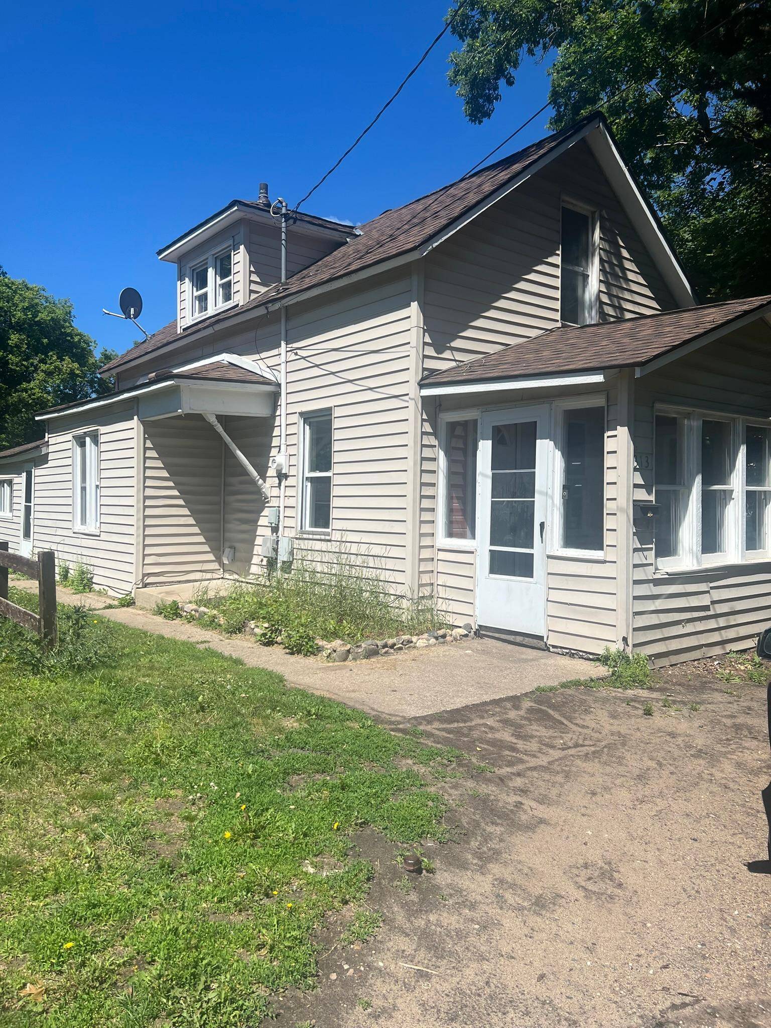 313 11th AVE N, Saint Cloud, MN 56303