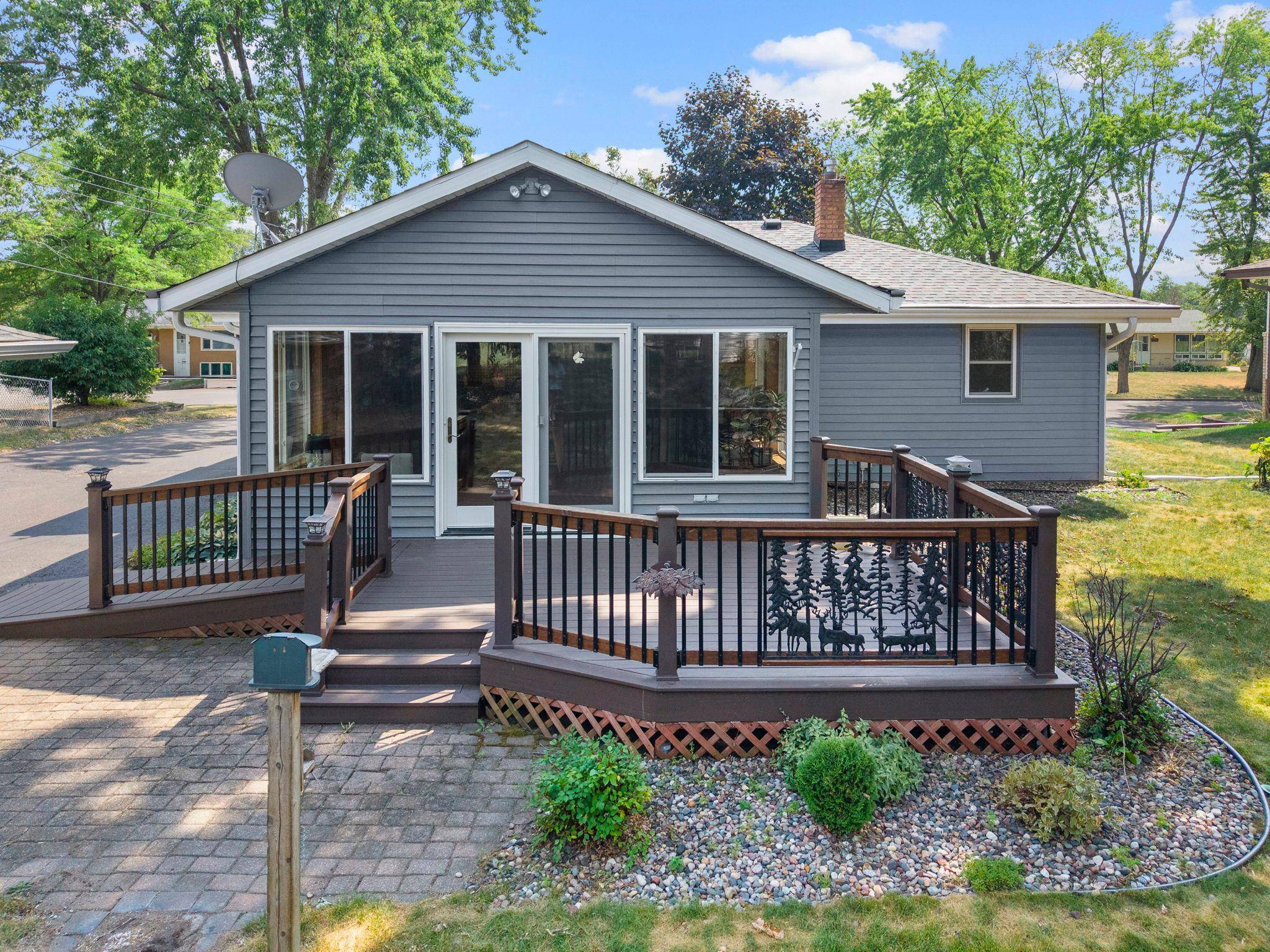 2121 Radatz AVE, Maplewood, MN 55109