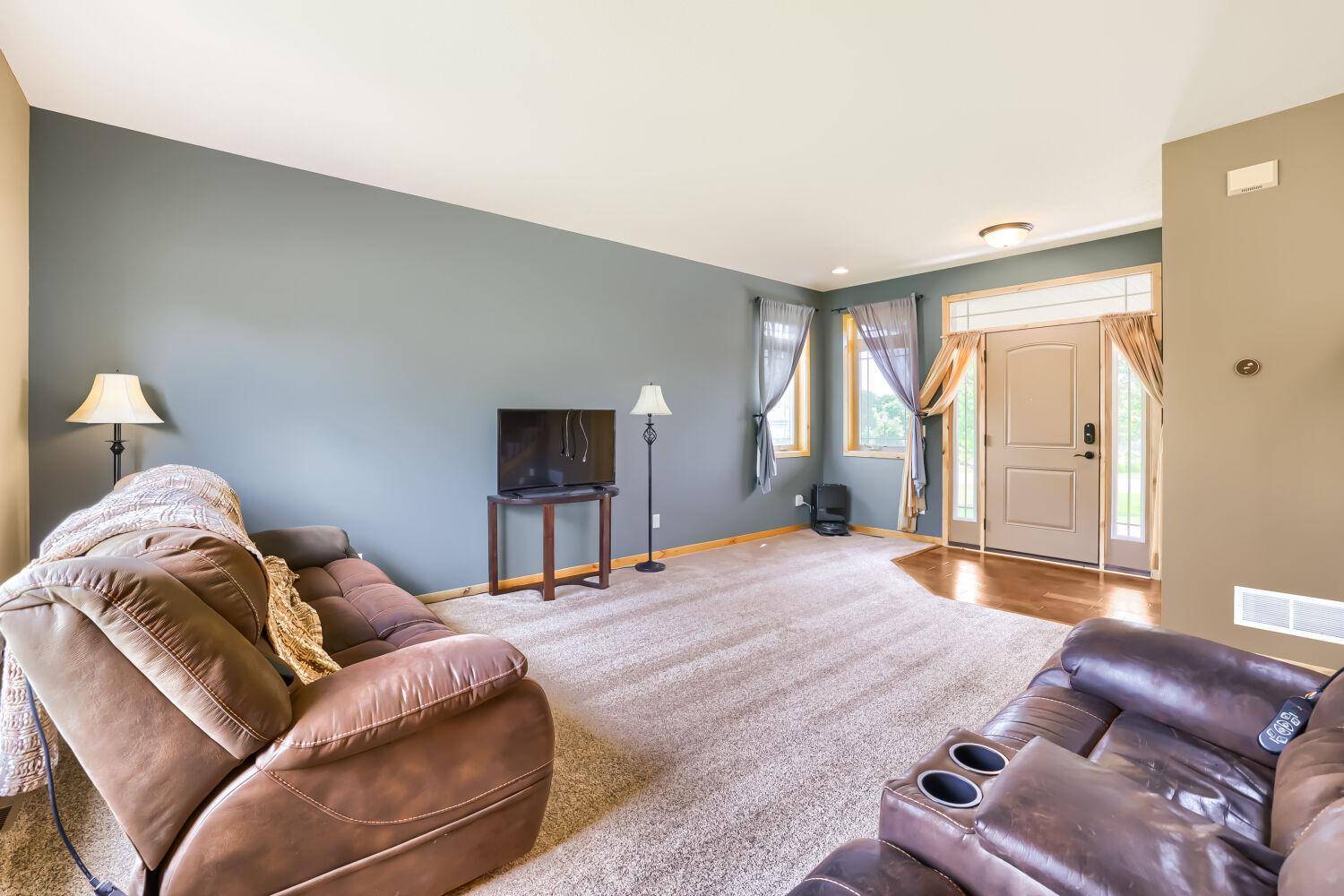 17735 Xenia ST NW, Andover, MN 55304