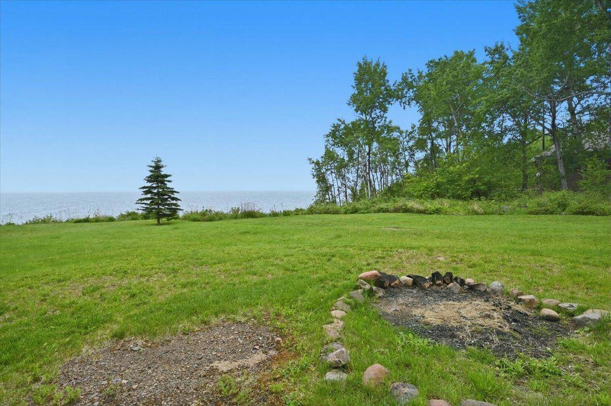 1820 Mary ST, Beaver Bay, MN 55601