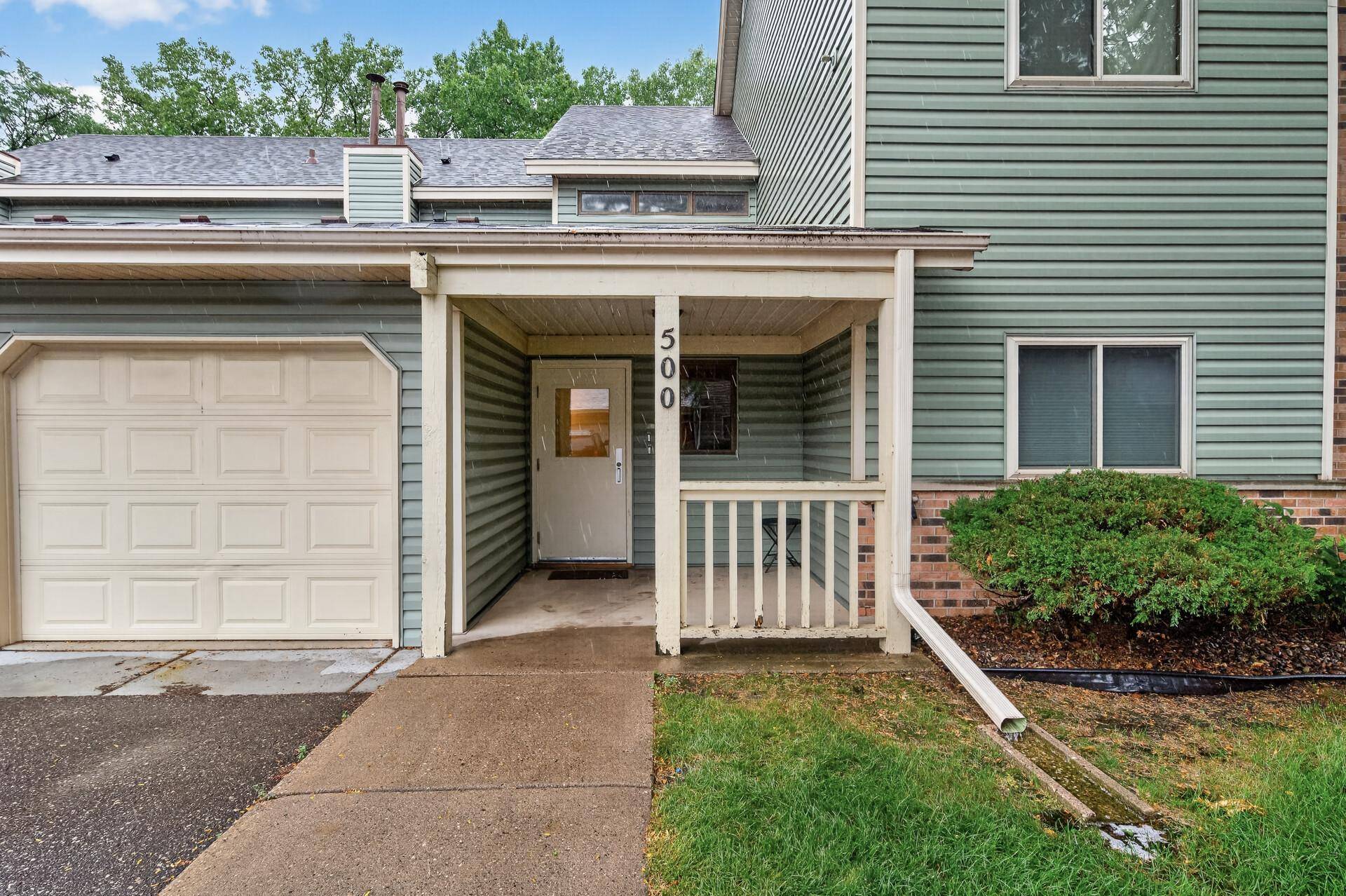 500 Etna ST #102, Saint Paul, MN 55106
