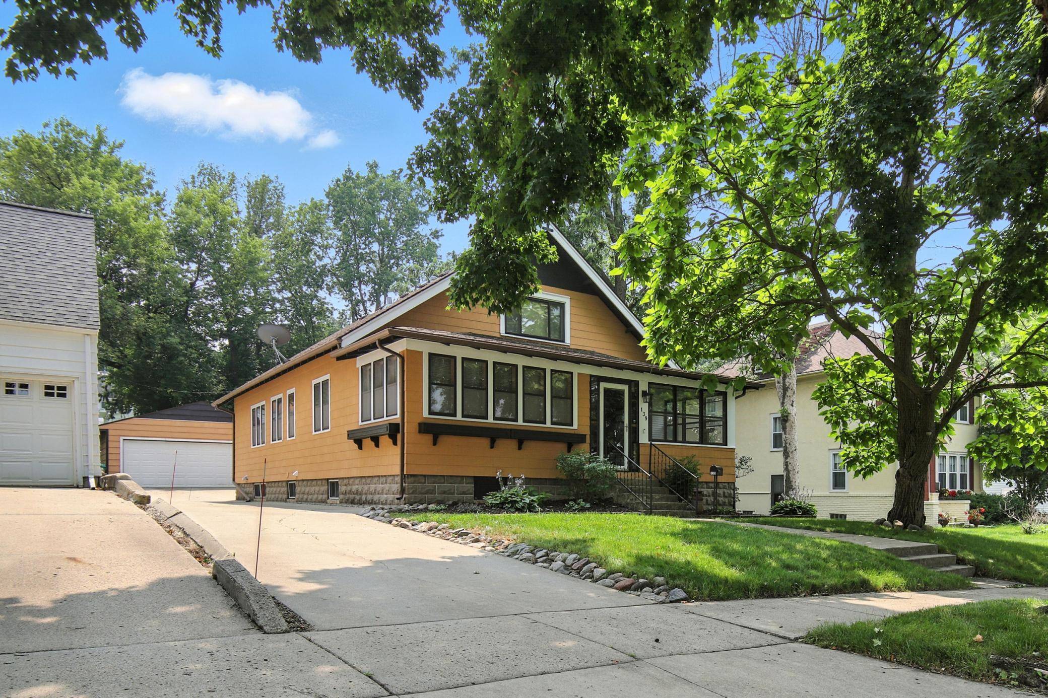 139 Phelps ST, Owatonna, MN 55060