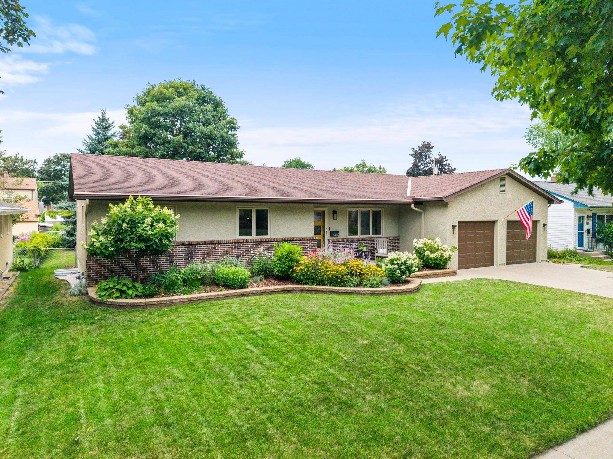 1347 Mackubin ST, Saint Paul, MN 55117