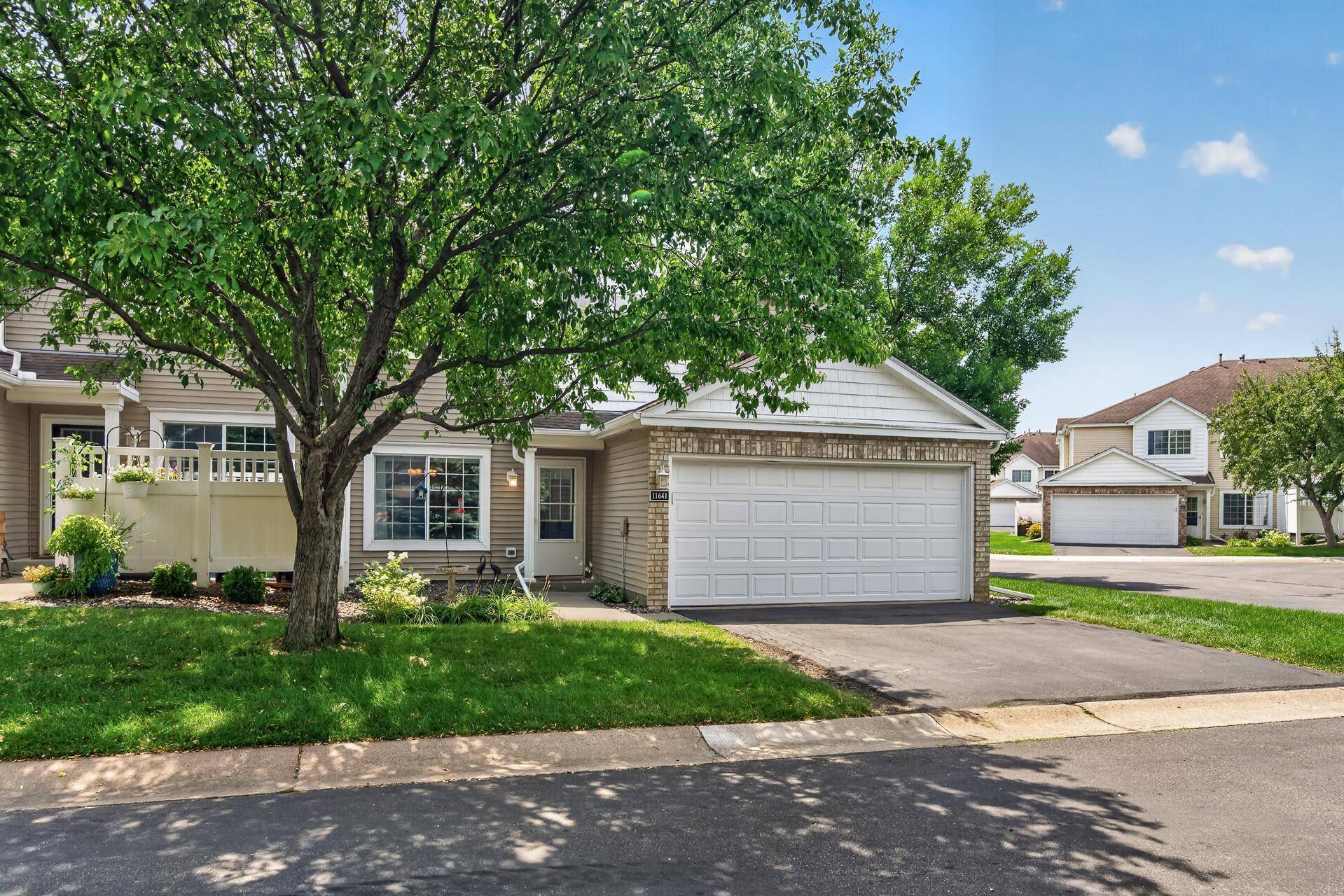 11641 Elmwood AVE N, Champlin, MN 55316