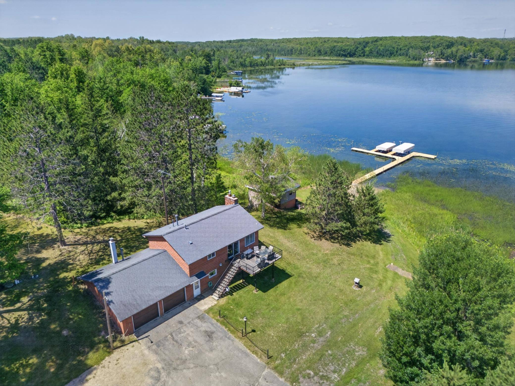 21852 Moose Point RD, Cohasset, MN 55721