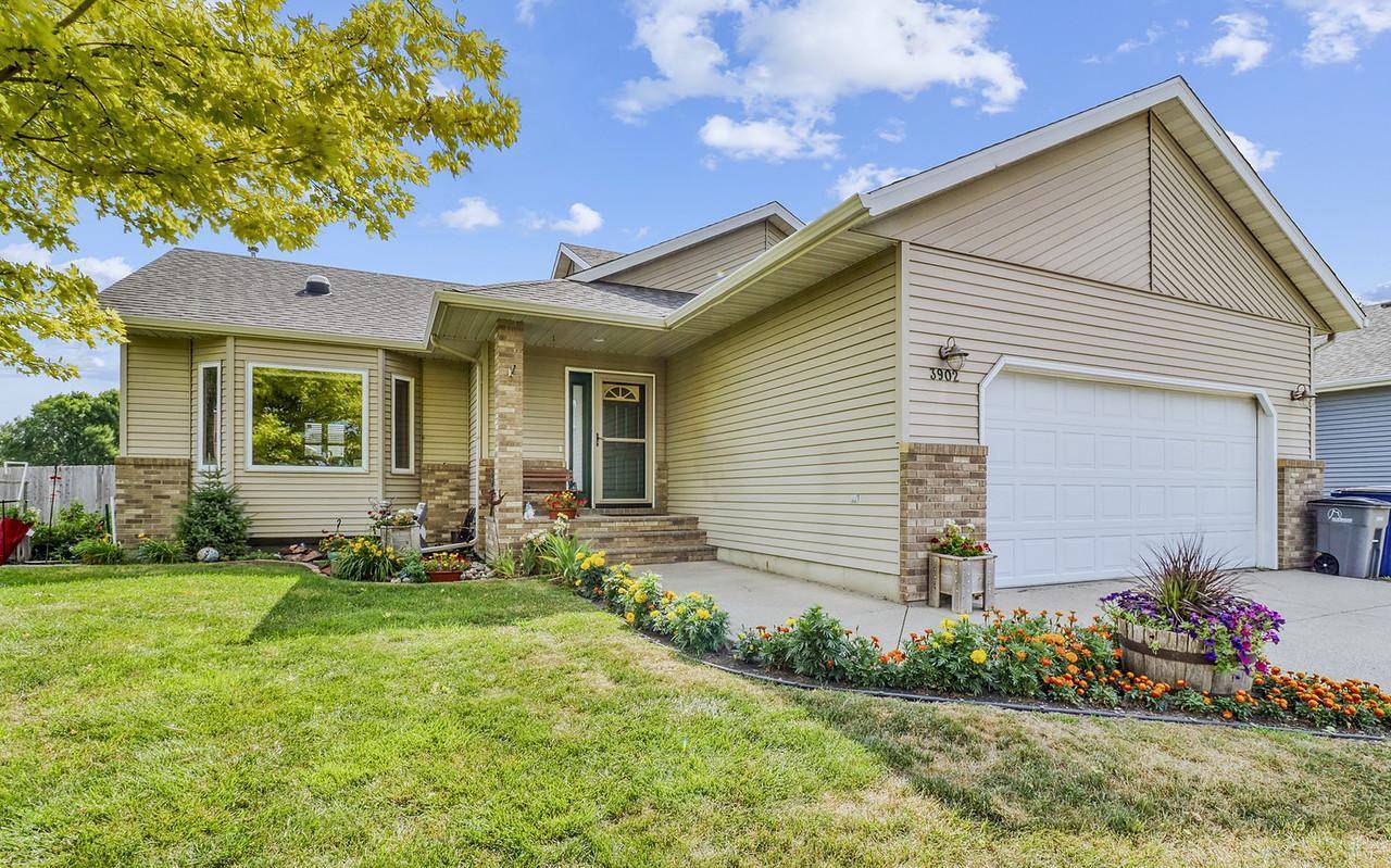 3902 6th ST S, Moorhead, MN 56560