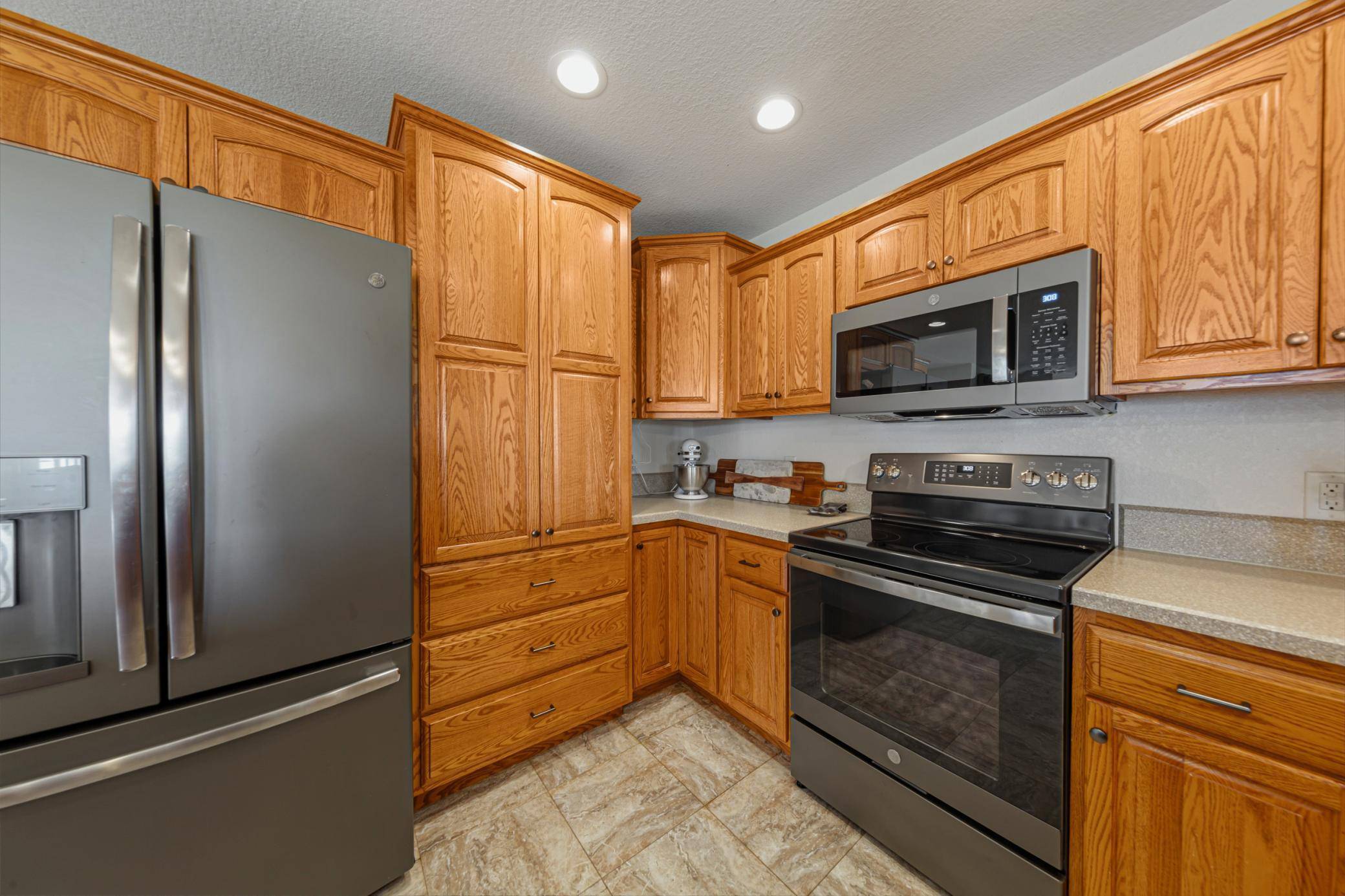 580 Southwind DR, Fairmont, MN 56031