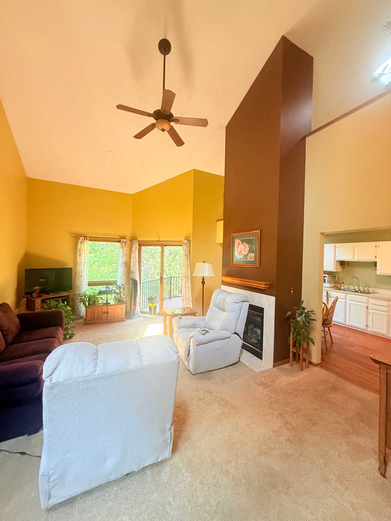 679 Dorland RD S, Maplewood, MN 55119
