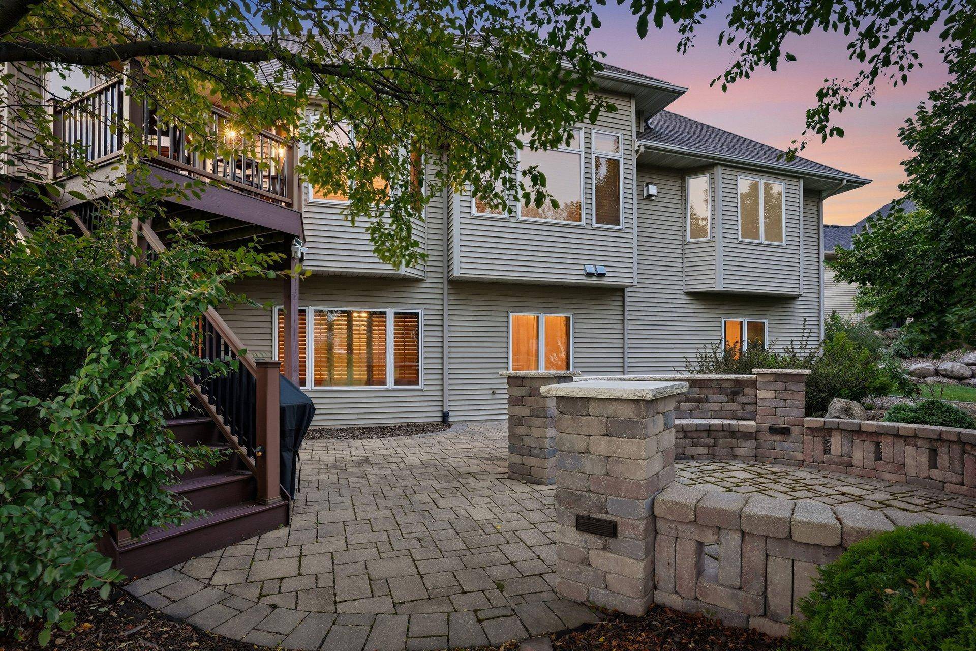 1647 Seashell LN, Waconia, MN 55387