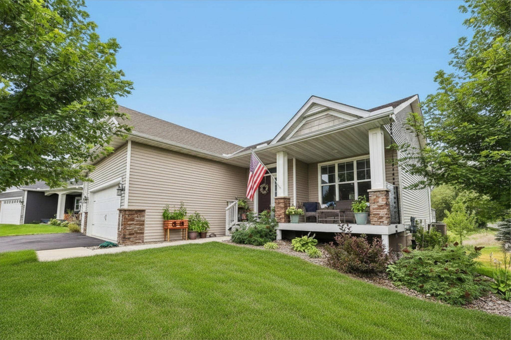 17301 Eastwood AVE, Lakeville, MN 55044