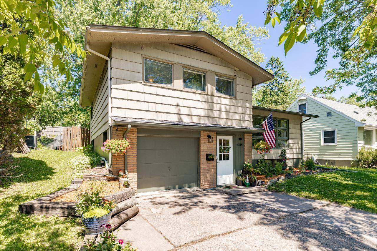 4119 Pitt ST, Duluth, MN 55804