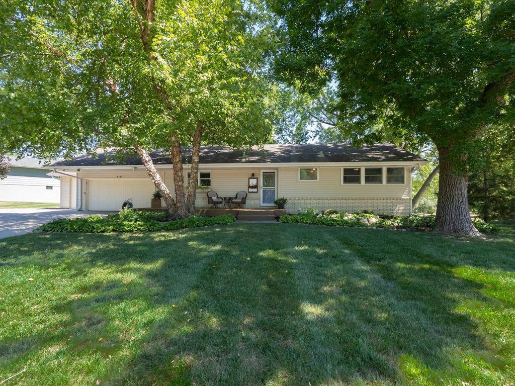 5137 Forest RD, Minnetonka, MN 55345