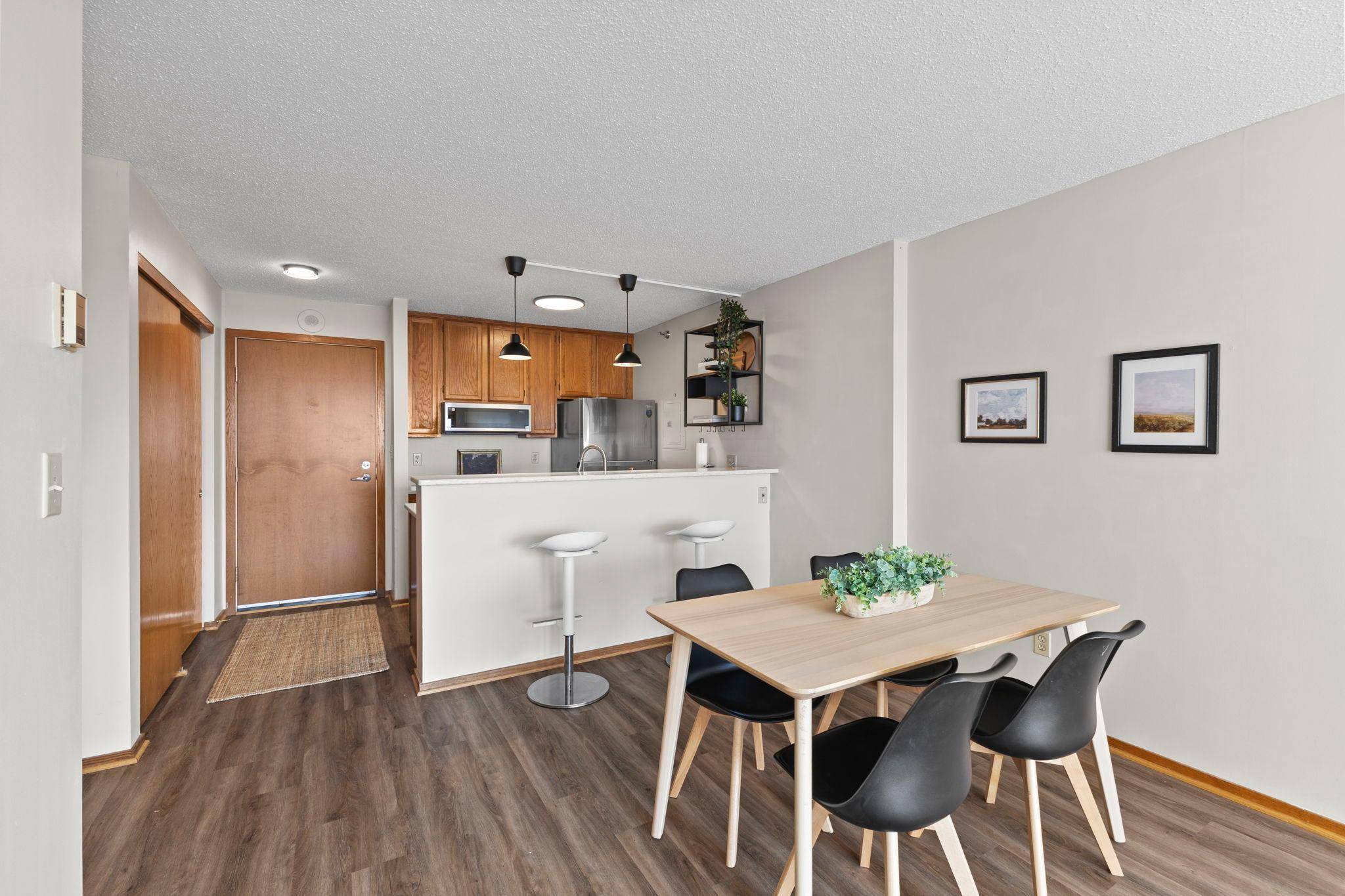 433 S 7th ST #2126, Minneapolis, MN 55415