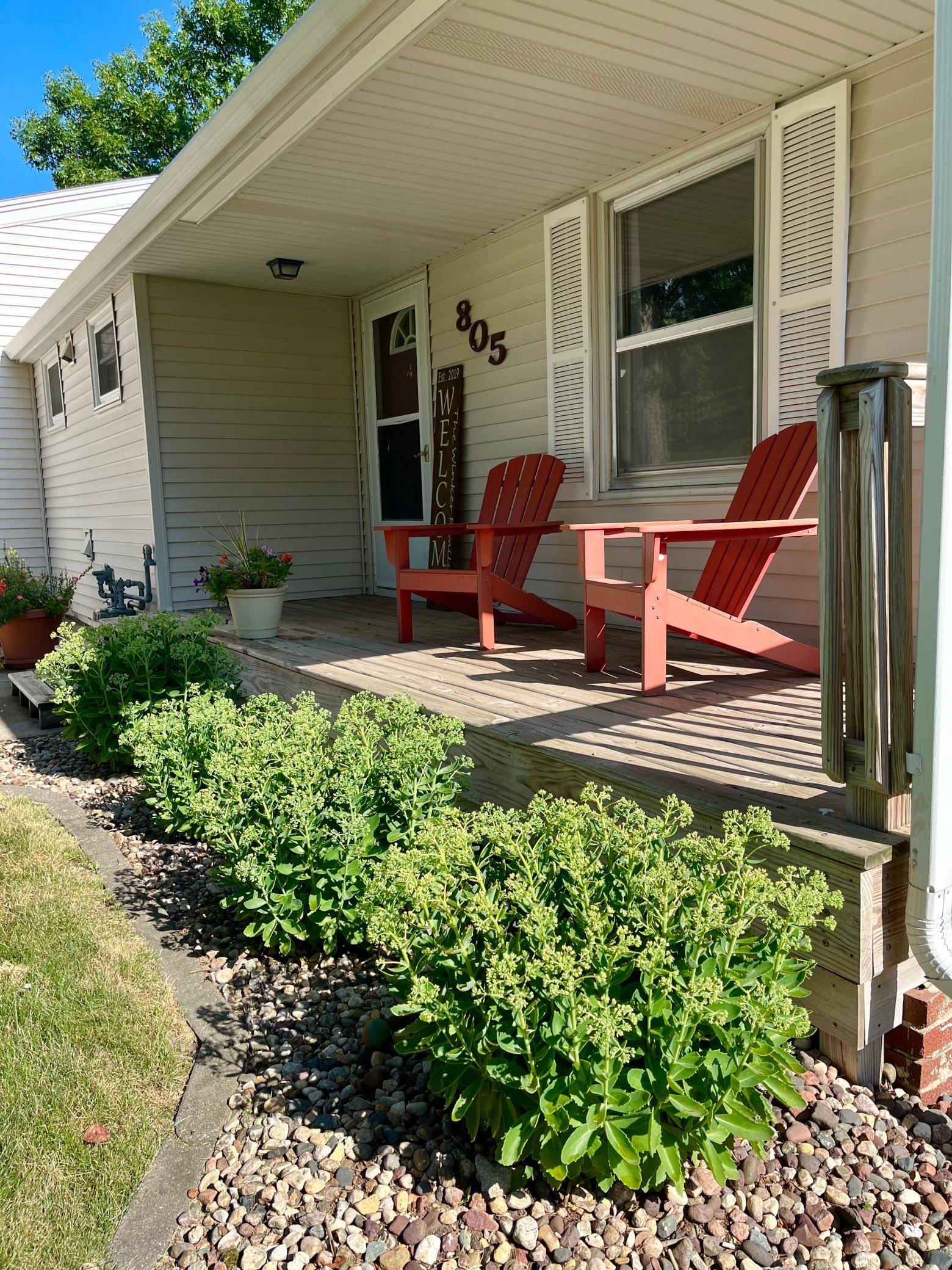 805 Highland RD, Windom, MN 56101