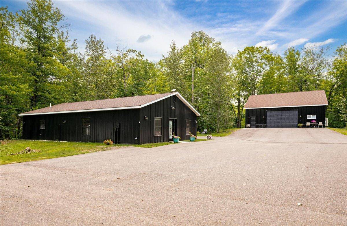 5841 Spruce LN, Duluth, MN 55811