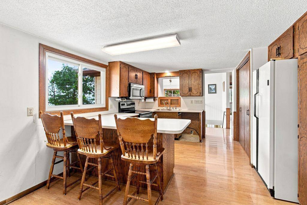 65560 210th ST, Litchfield, MN 55355