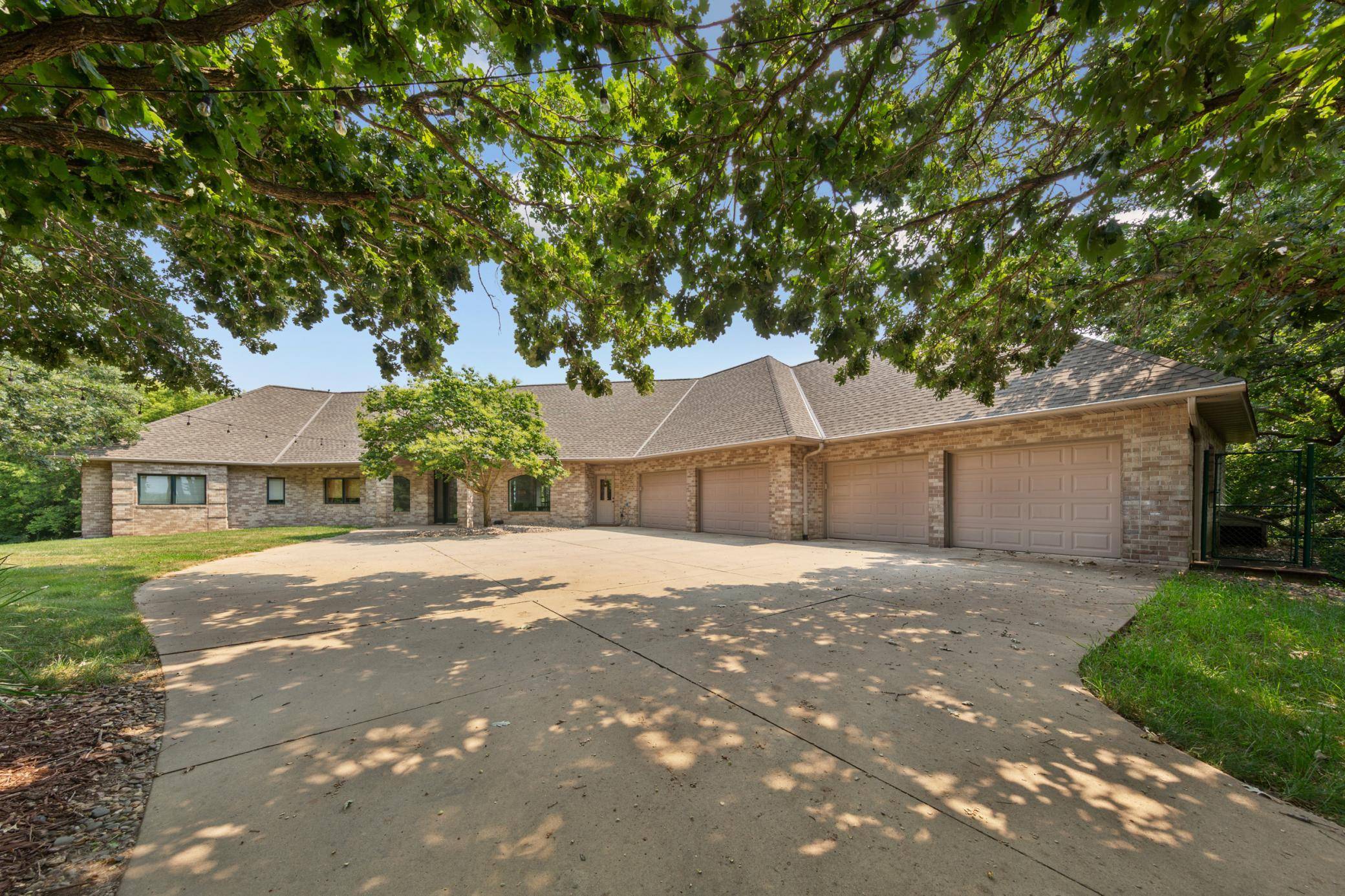 8087 SW 23rd AVE, Owatonna, MN 55060
