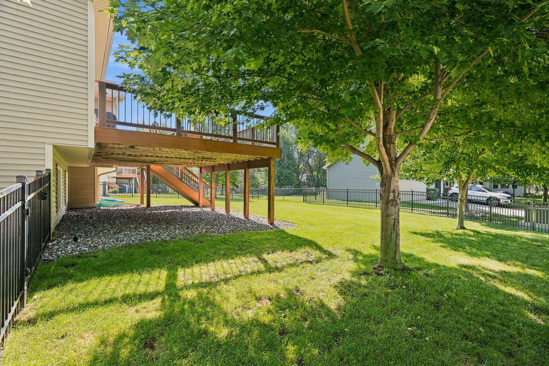 2000 119th AVE NE, Blaine, MN 55449