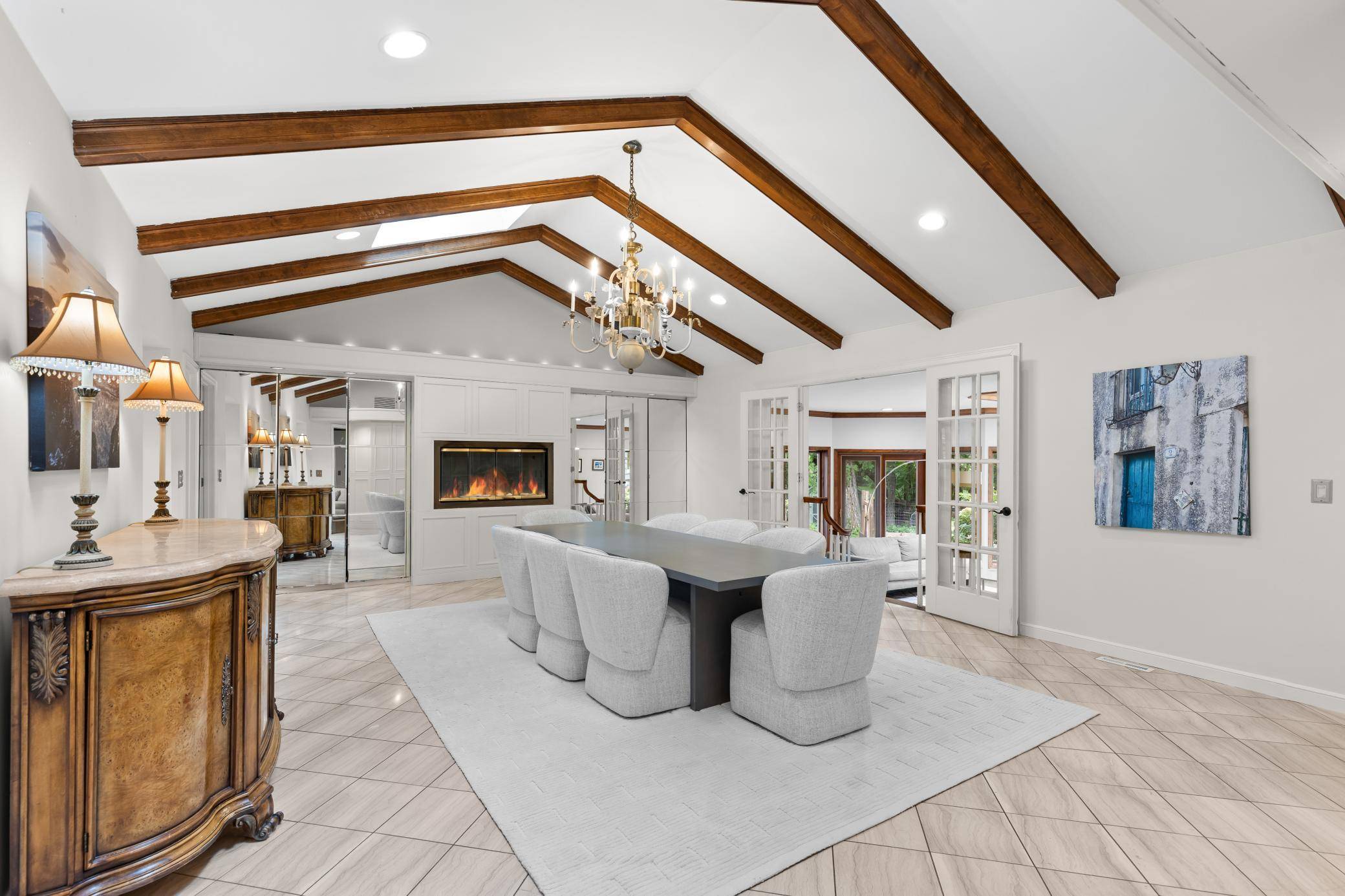3865 Hillcrest RD, Deephaven, MN 55391