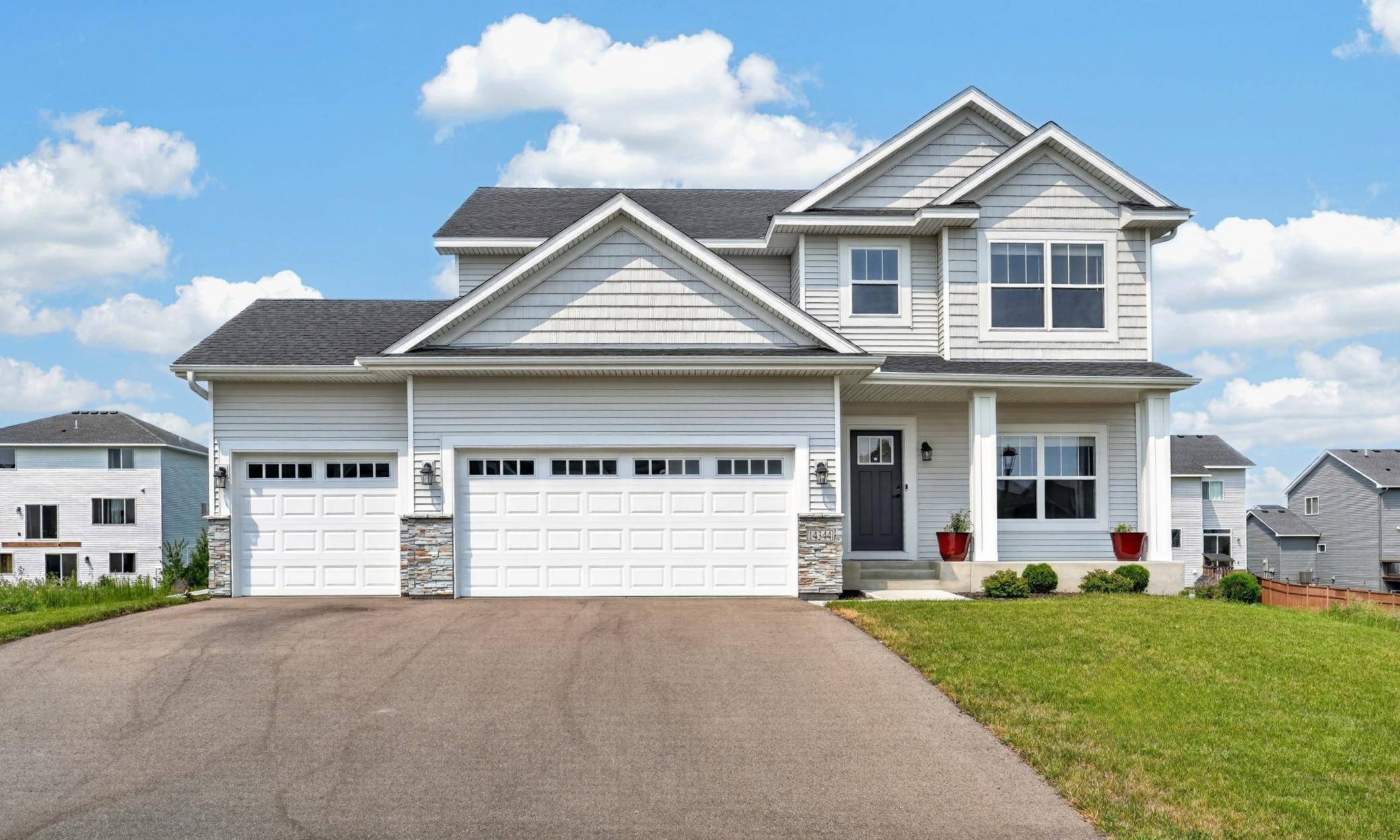 14344 Alder WAY, Rosemount, MN 55068