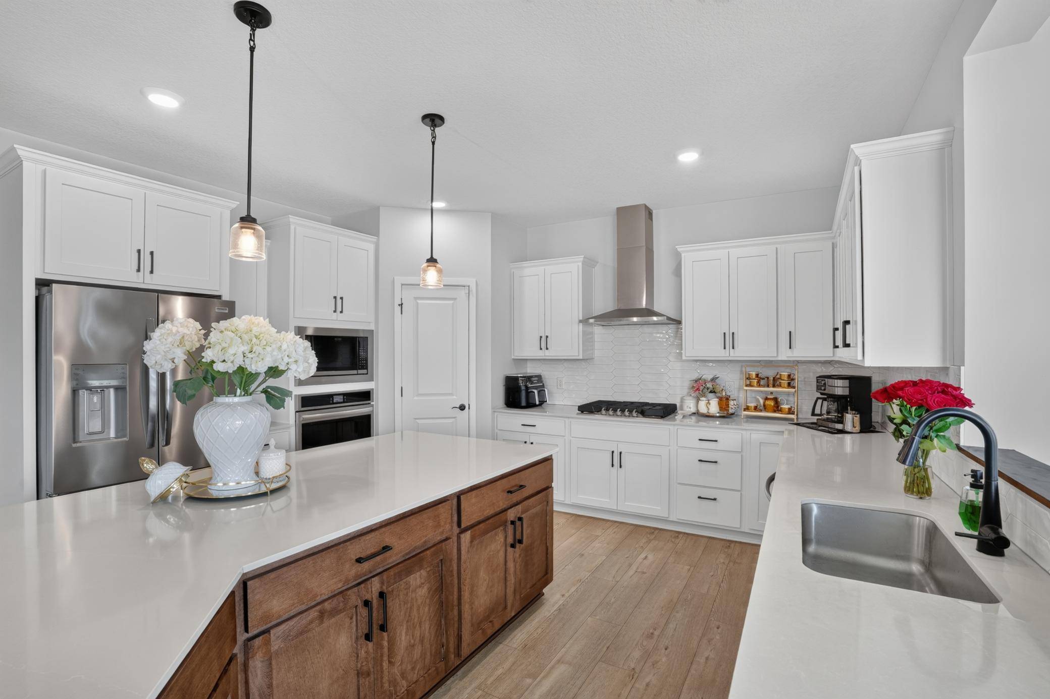 14344 Alder WAY, Rosemount, MN 55068