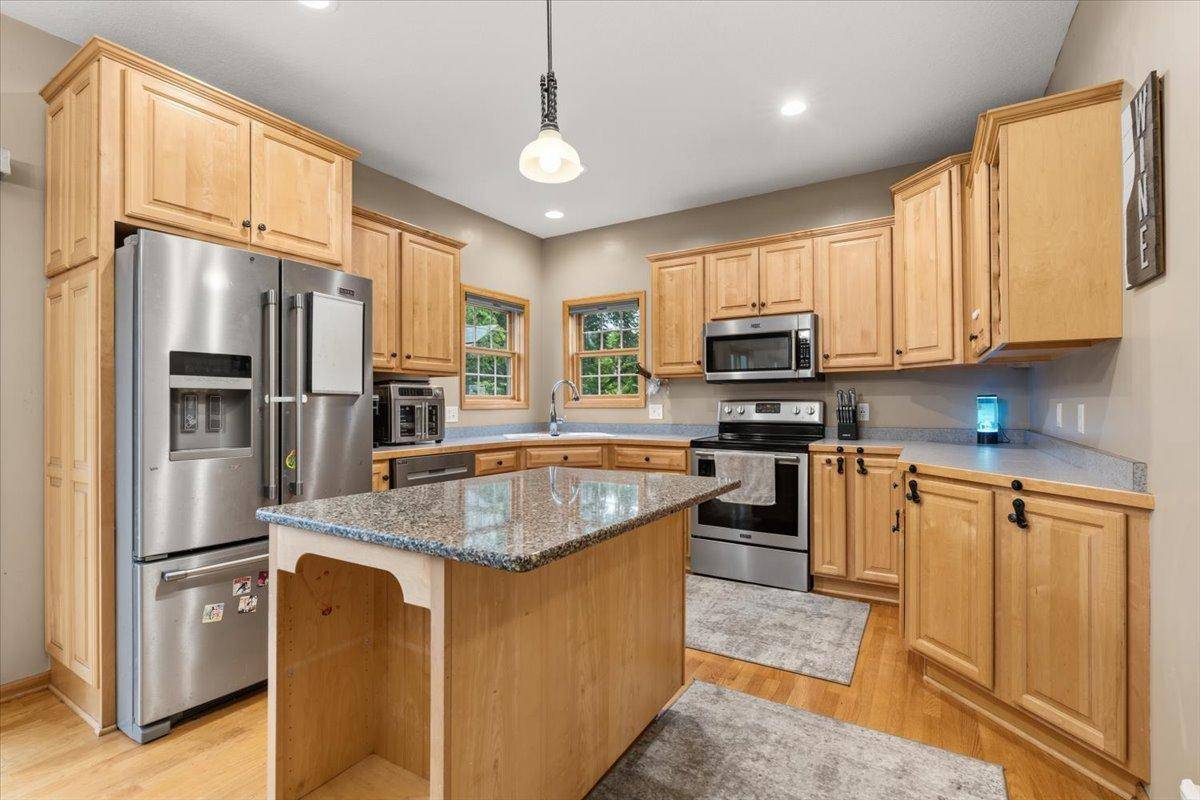 22619 Zion Pkwy NW, Bethel, MN 55005