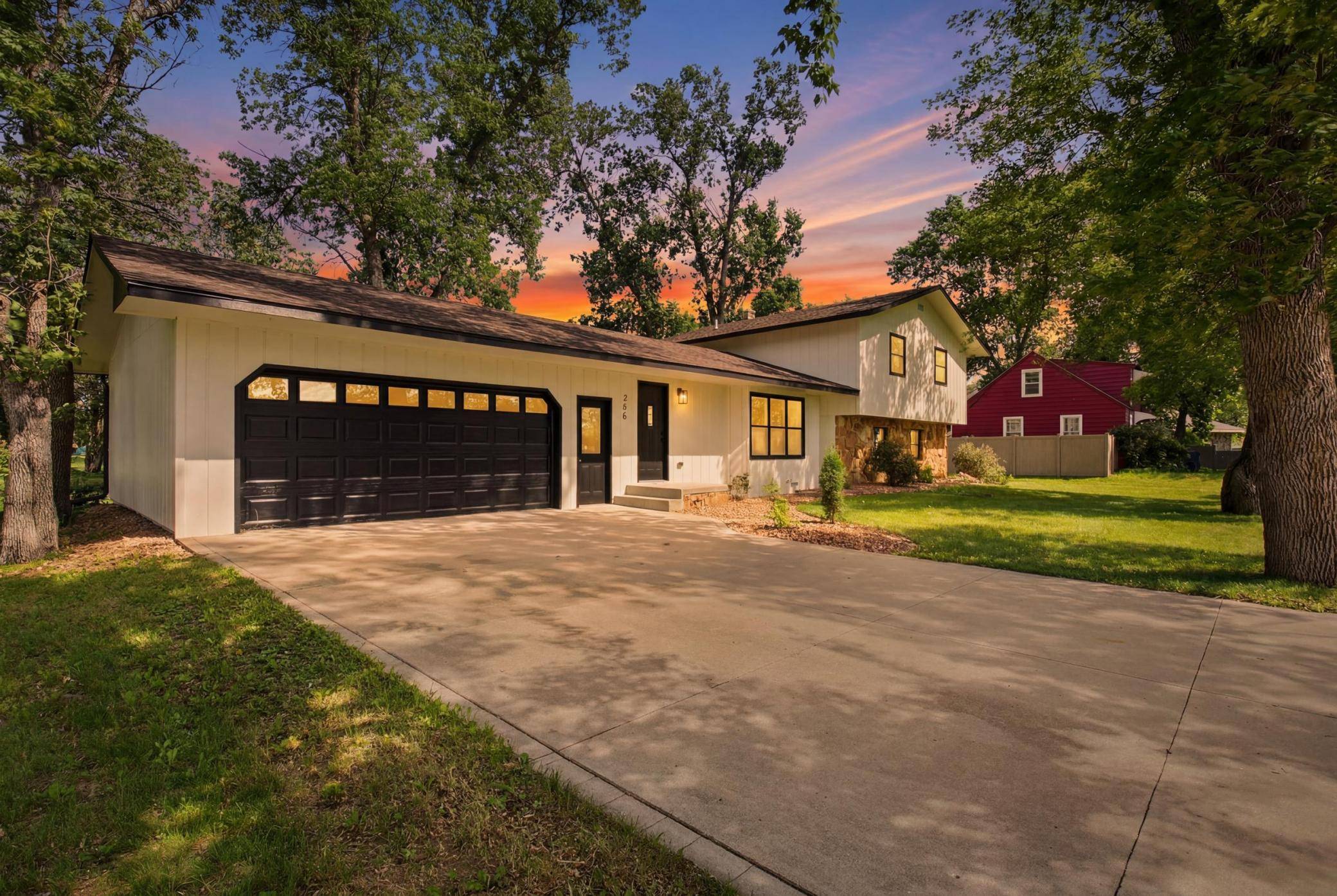 250 School AVE, Brooten, MN 56316