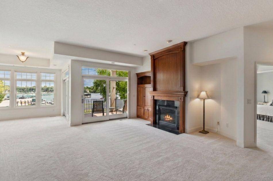 21957 Minnetonka BLVD #17, Excelsior, MN 55331