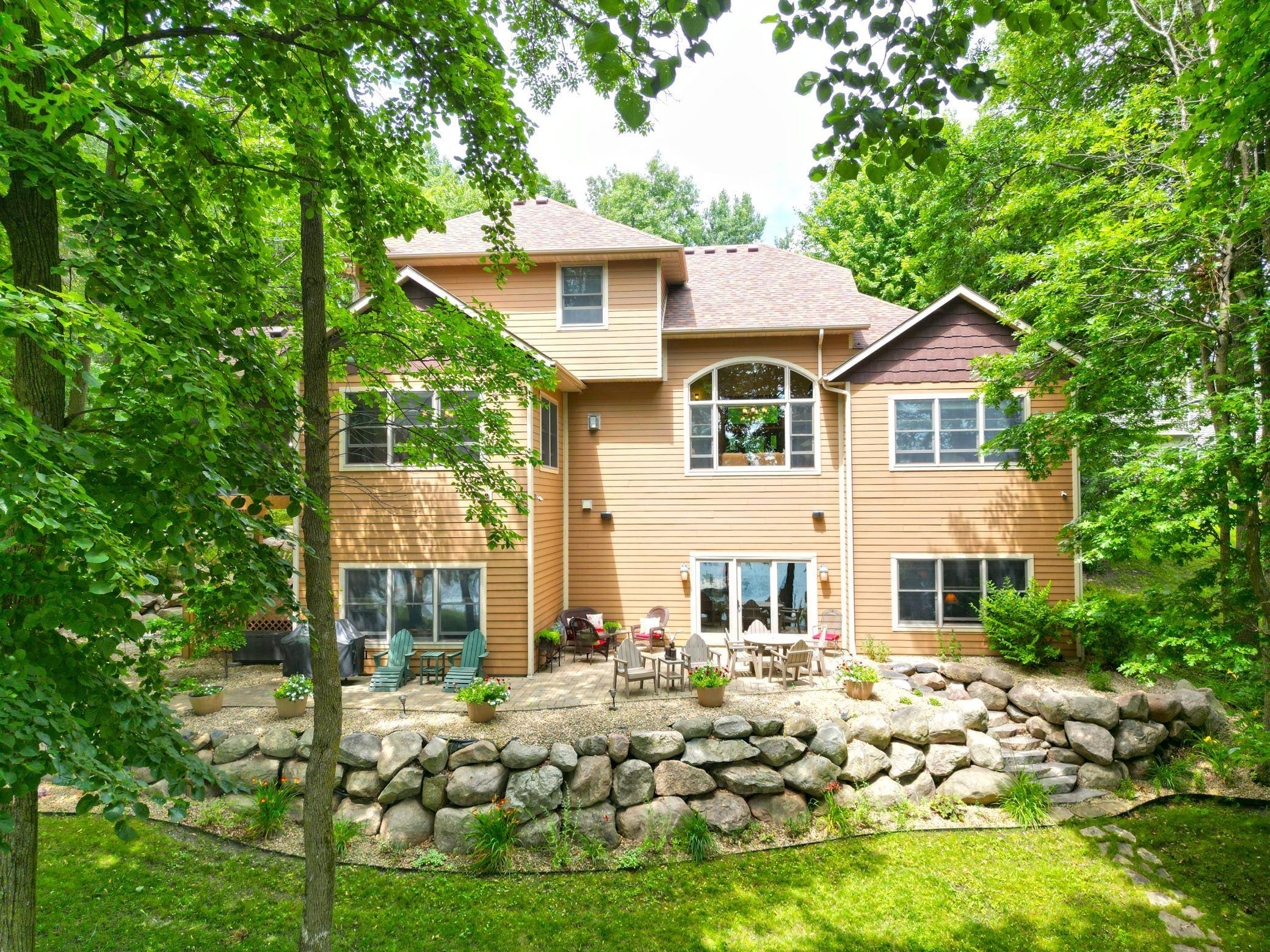 12662 Louisa CT, South Haven, MN 55382