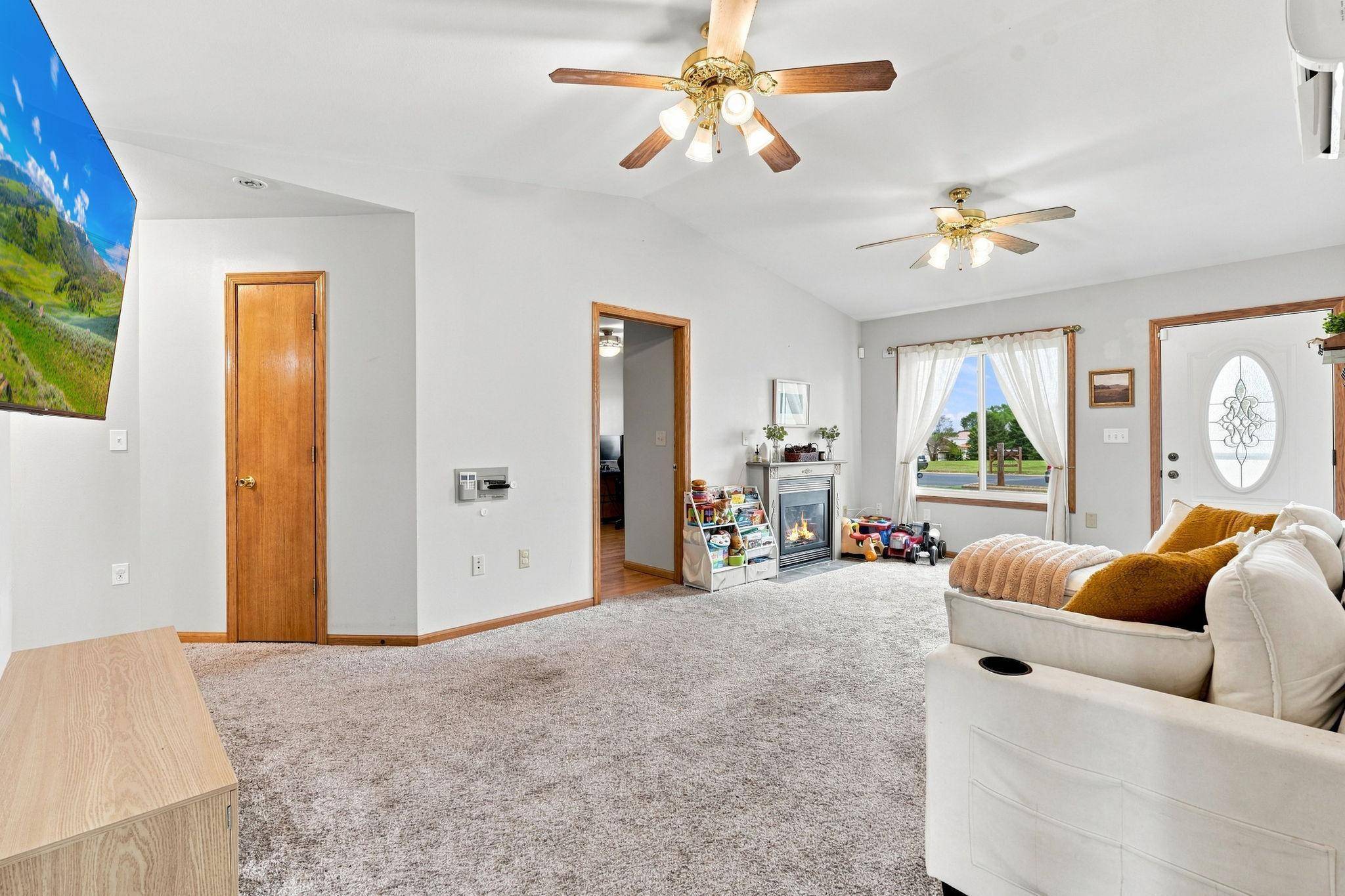 1880 Windmill DR, Baldwin, WI 54002