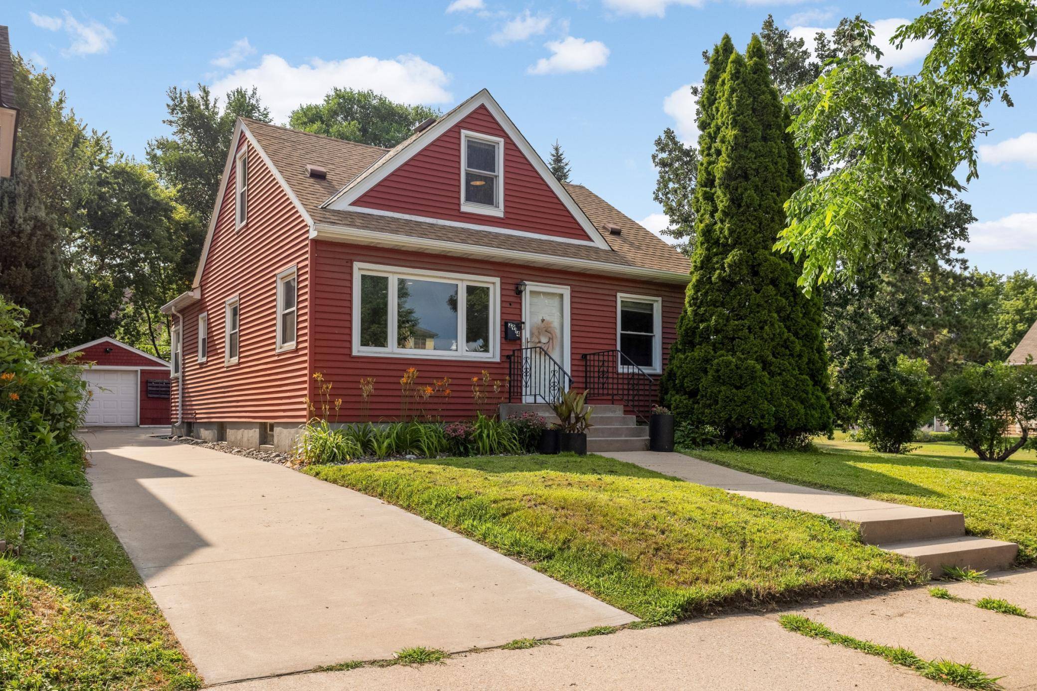 2914 Randolph ST NE, Minneapolis, MN 55418