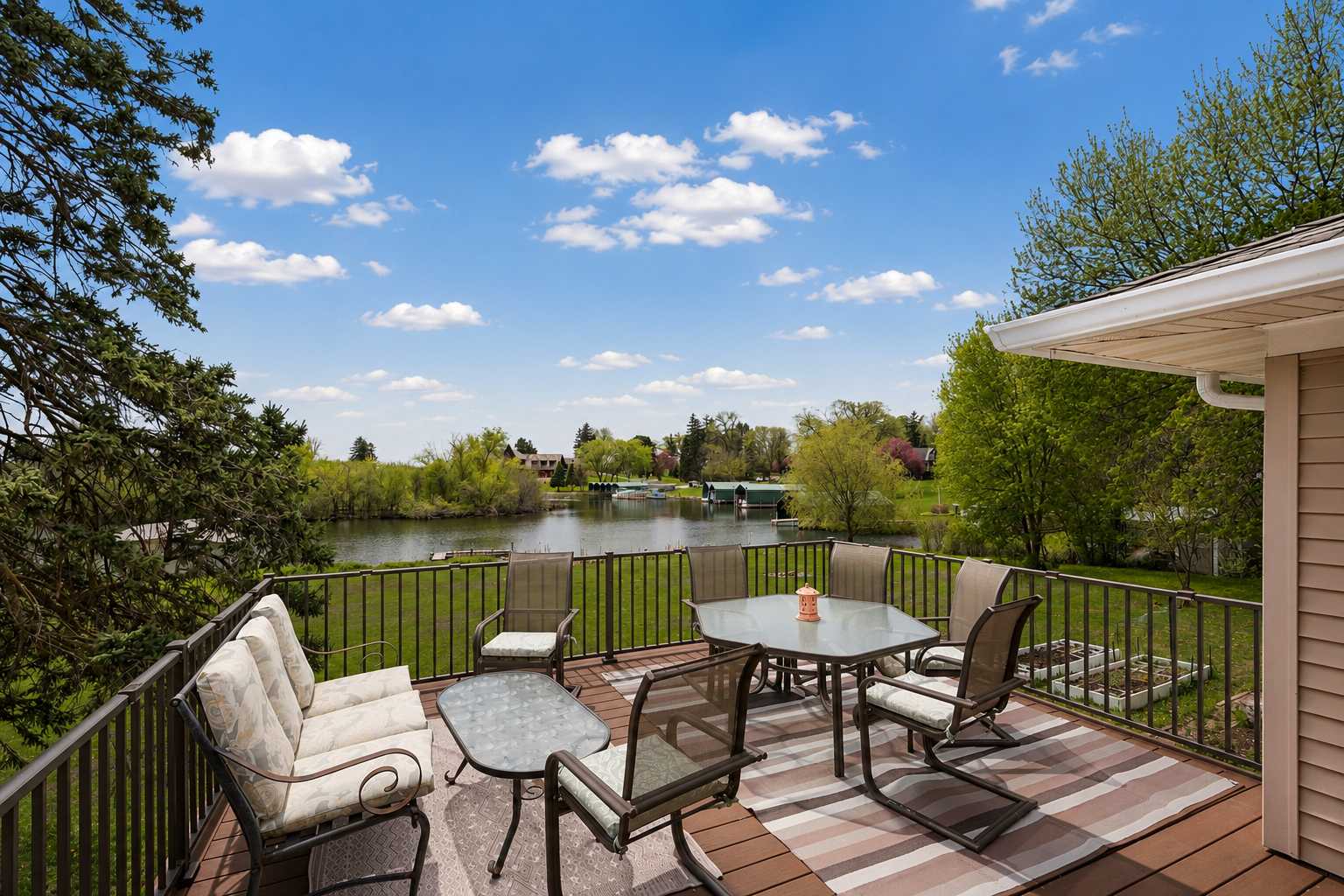 2685 Shadywood RD, Excelsior, MN 55331