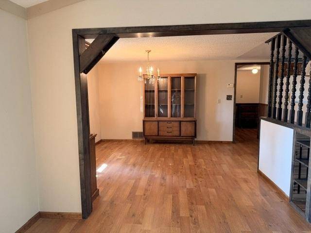 2022 River RD, Windom, MN 56101