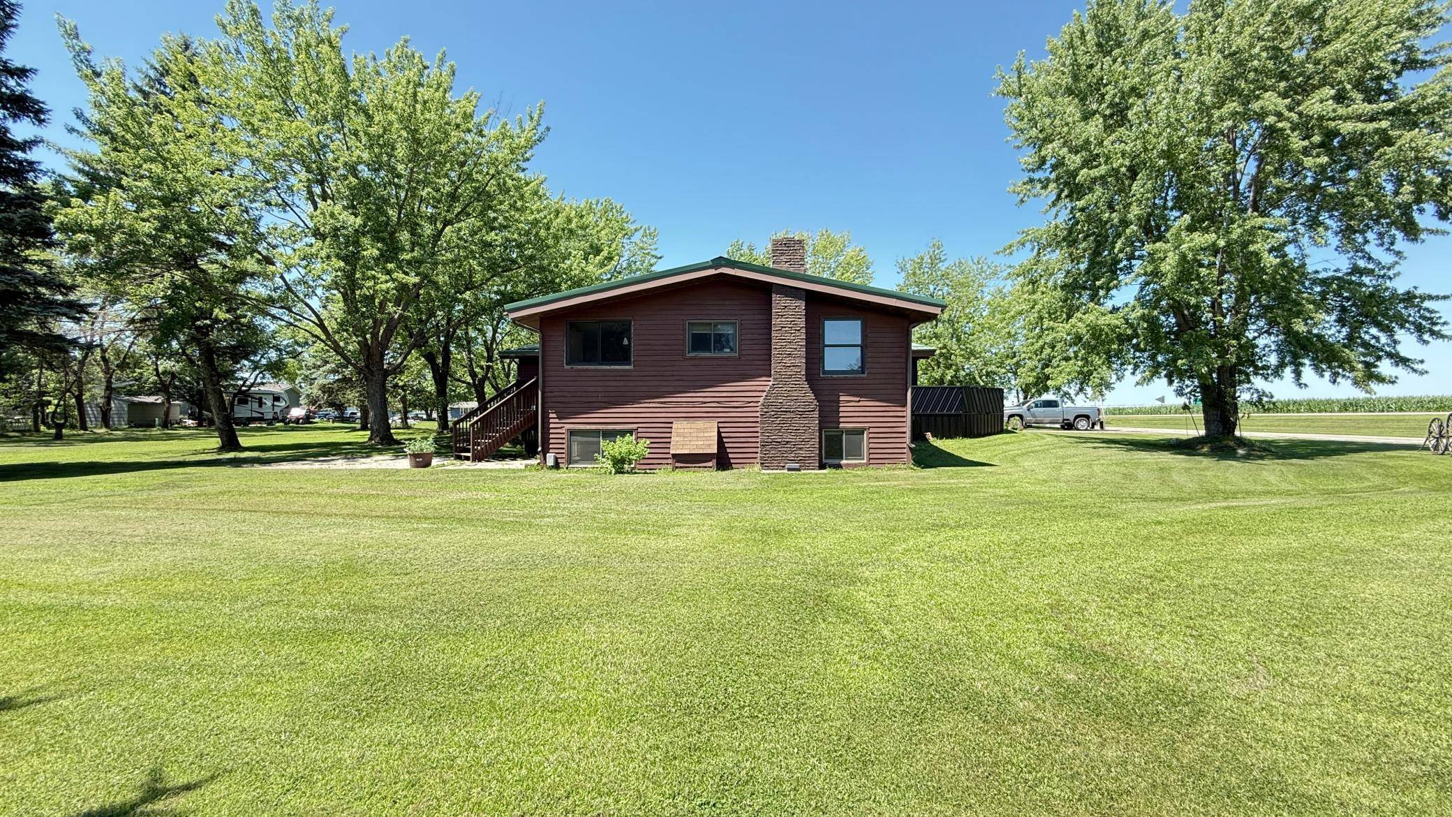 244 W Christenson AVE, Appleton, MN 56208