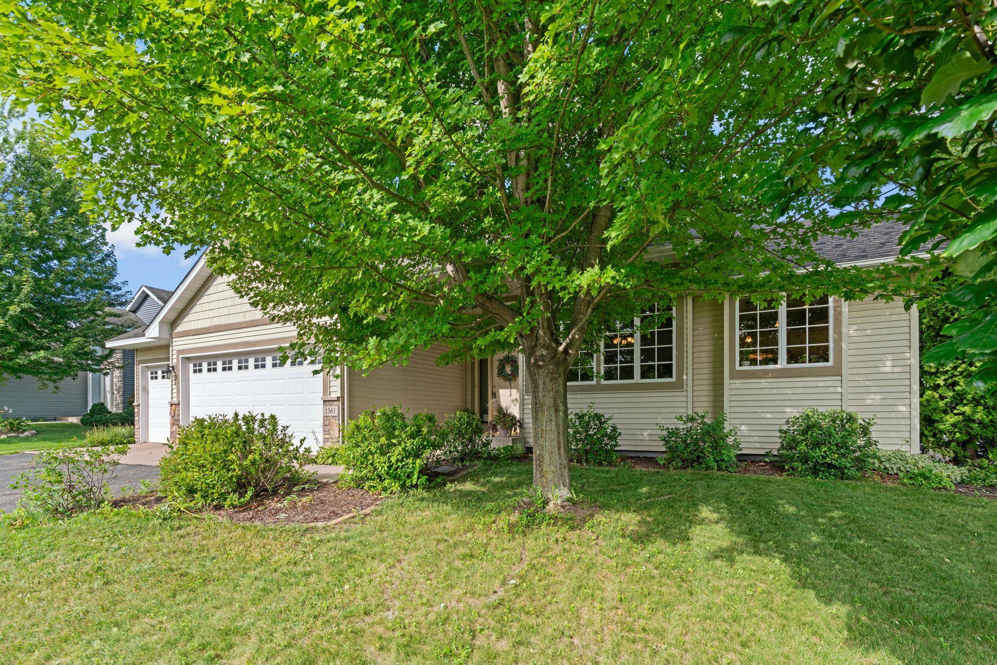 1361 Foxtail GLN, Mayer, MN 55360