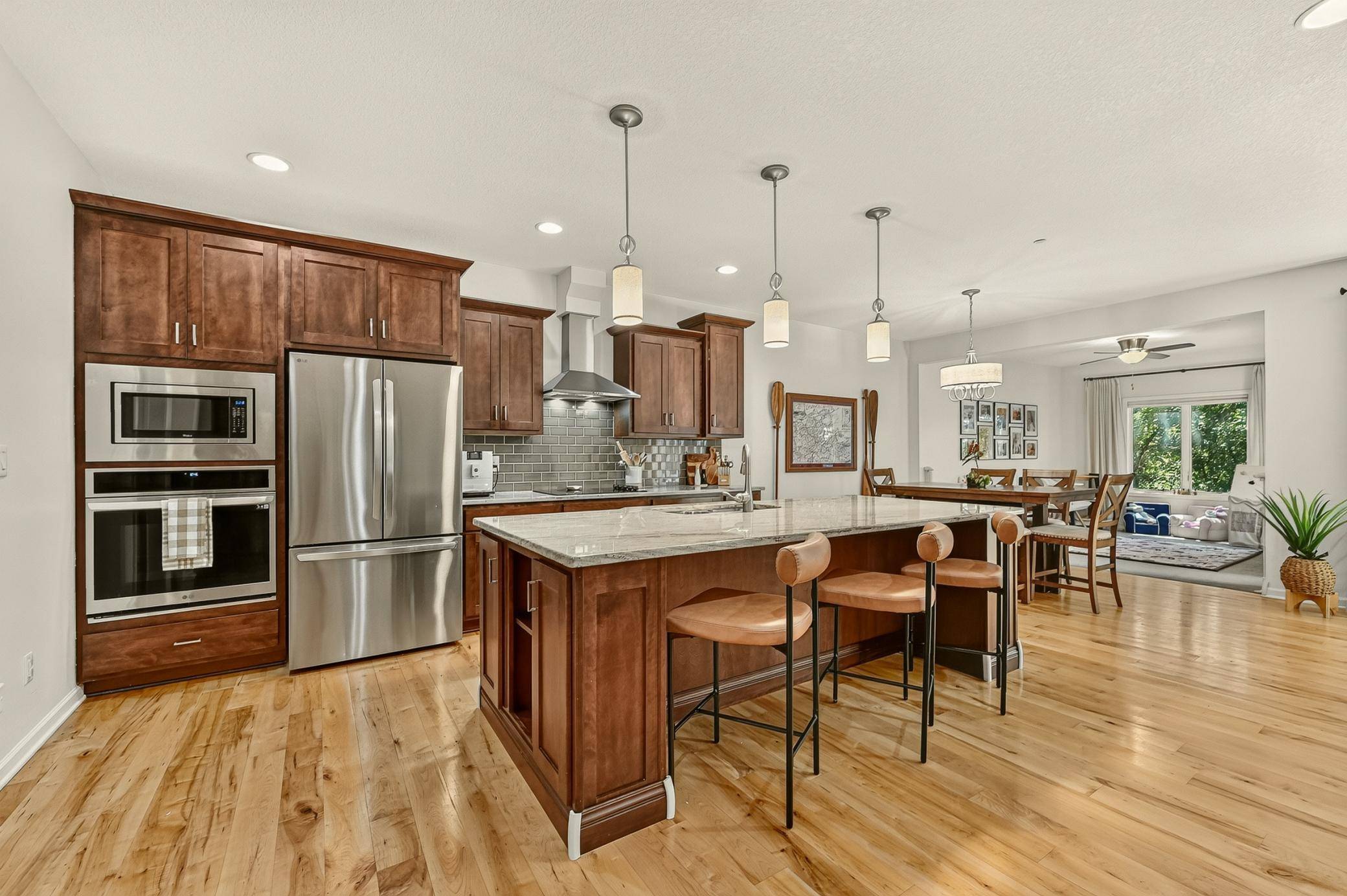 558 Panorama CIR NW, Rochester, MN 55901