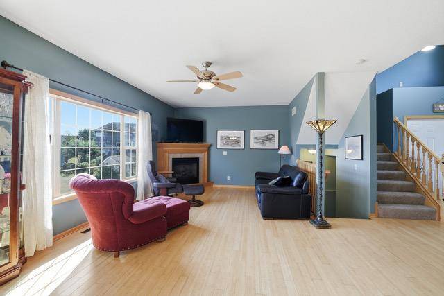 1615 Rolling Hills LN, River Falls, WI 54022