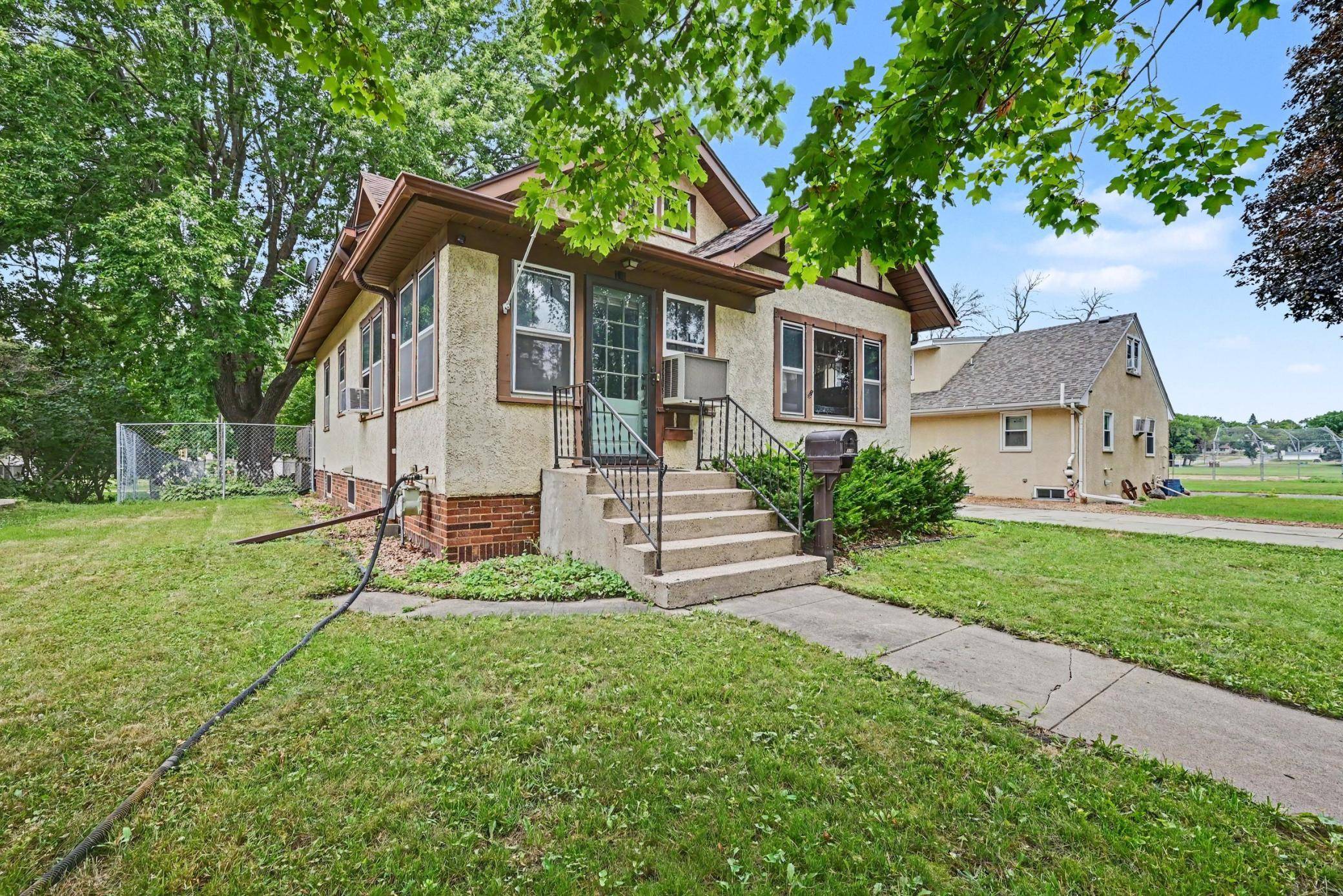 110 4th ST SE, Montgomery, MN 56069