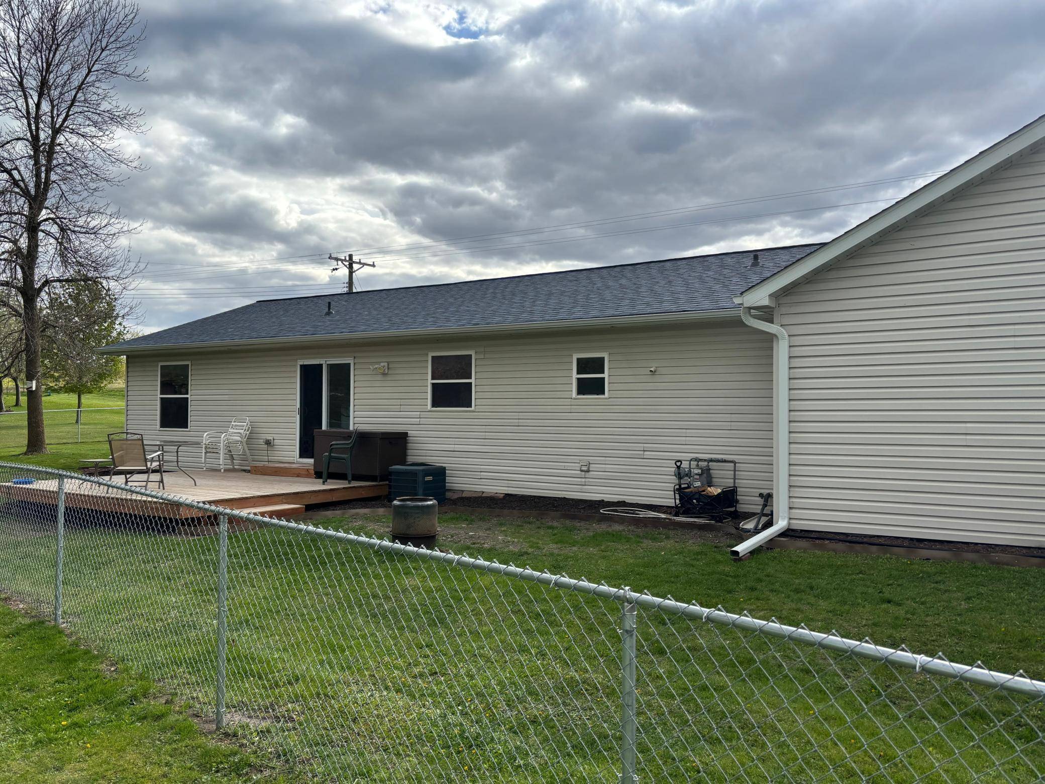 2200 Eunice DR, Albert Lea, MN 56007
