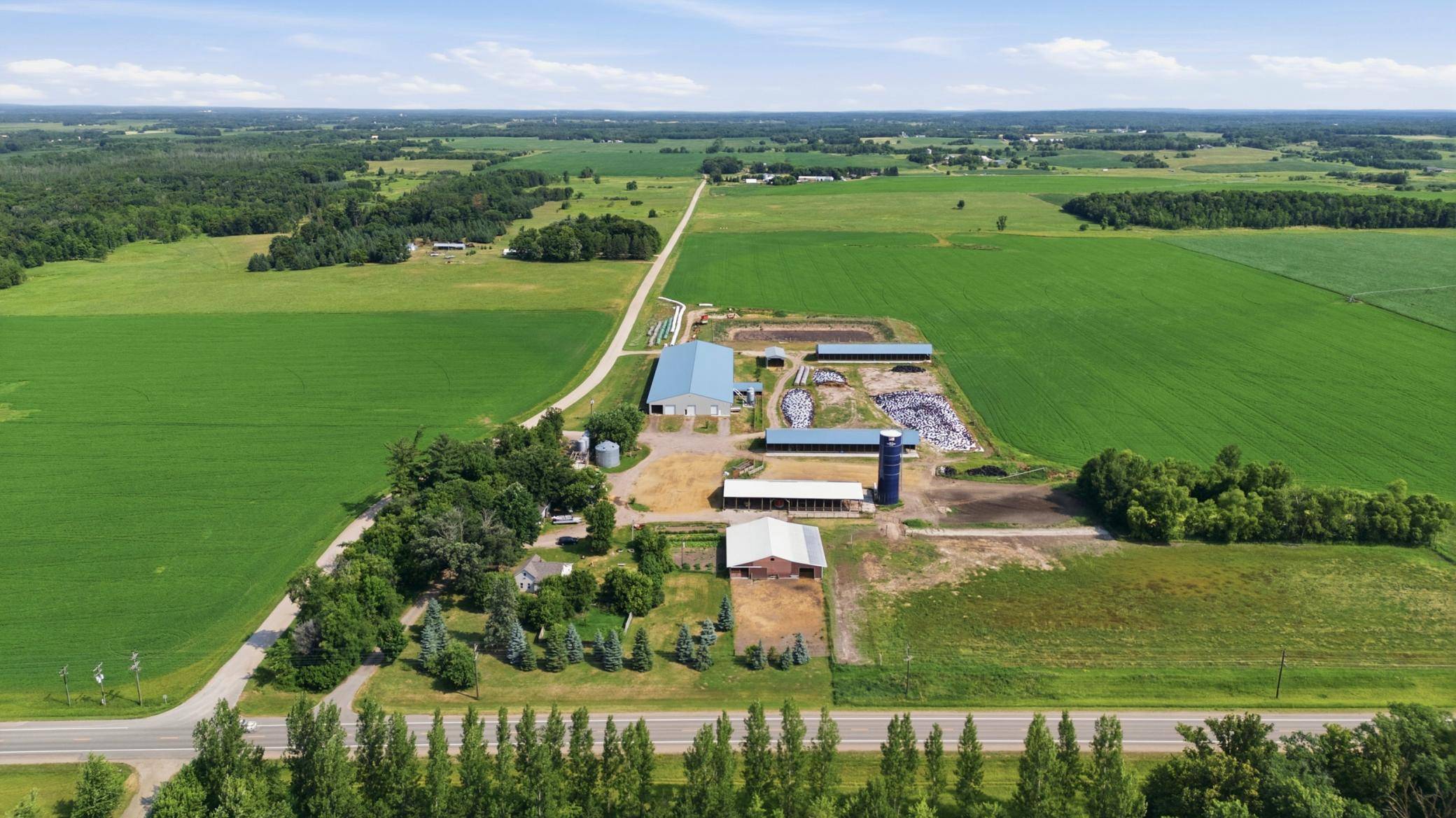 48709 County Highway 8, Perham, MN 56573